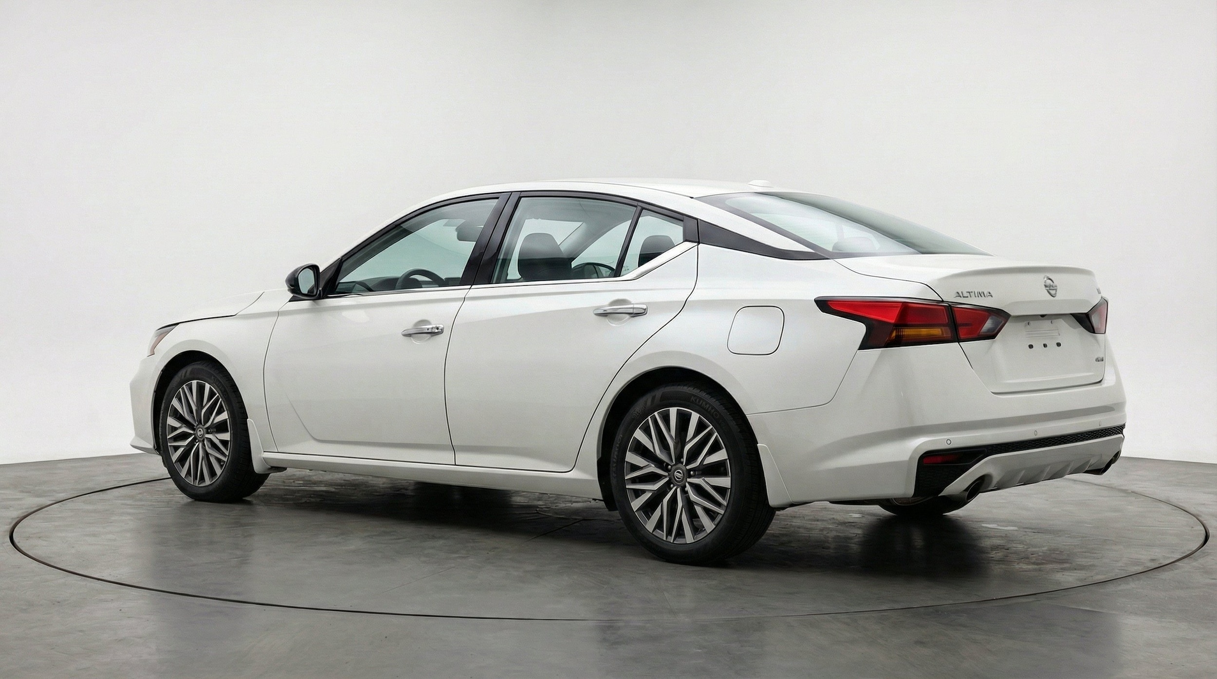 Thumbnail: 2025 Nissan Altima - 6