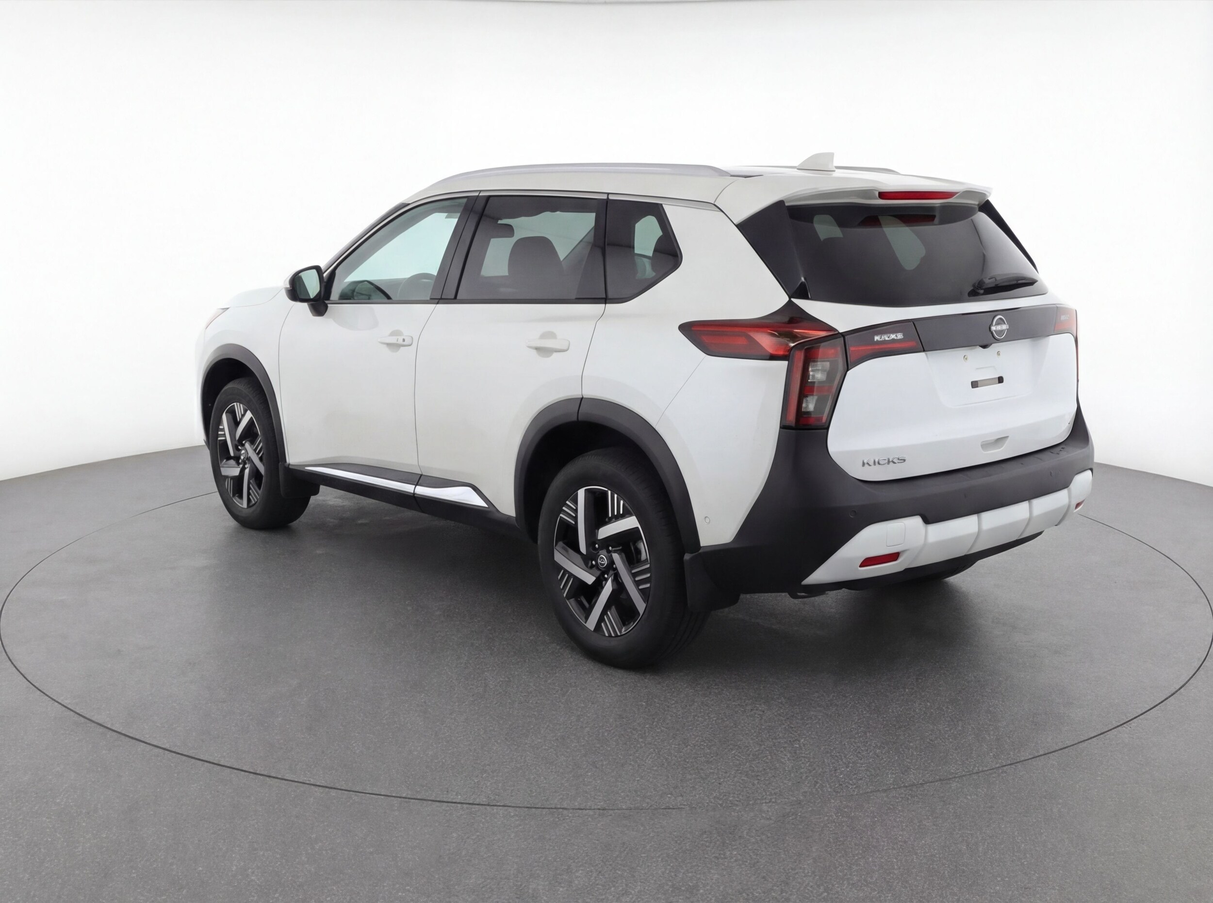 Thumbnail: 2025 Nissan Kicks - 5