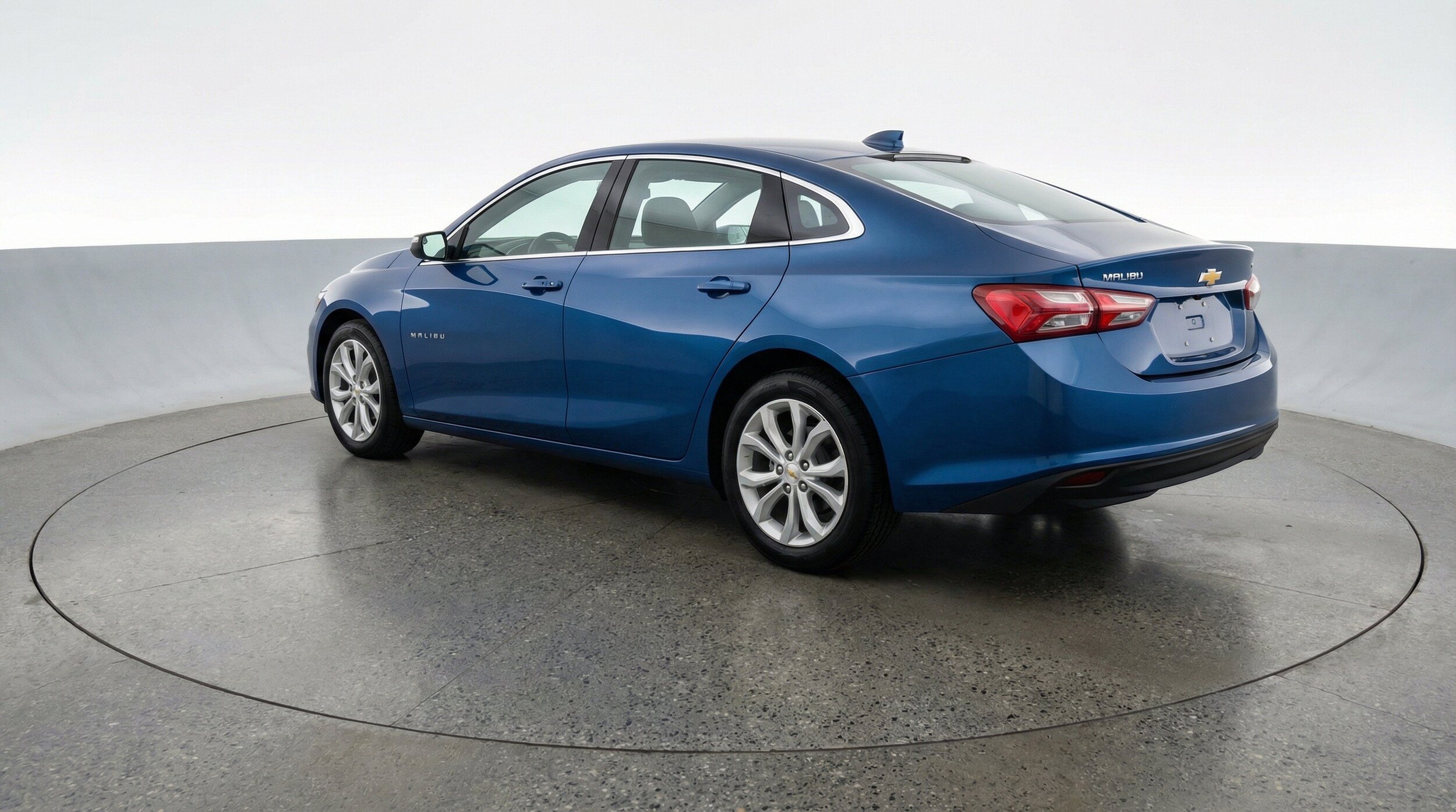 Thumbnail: 2024 Chevrolet Malibu - 6