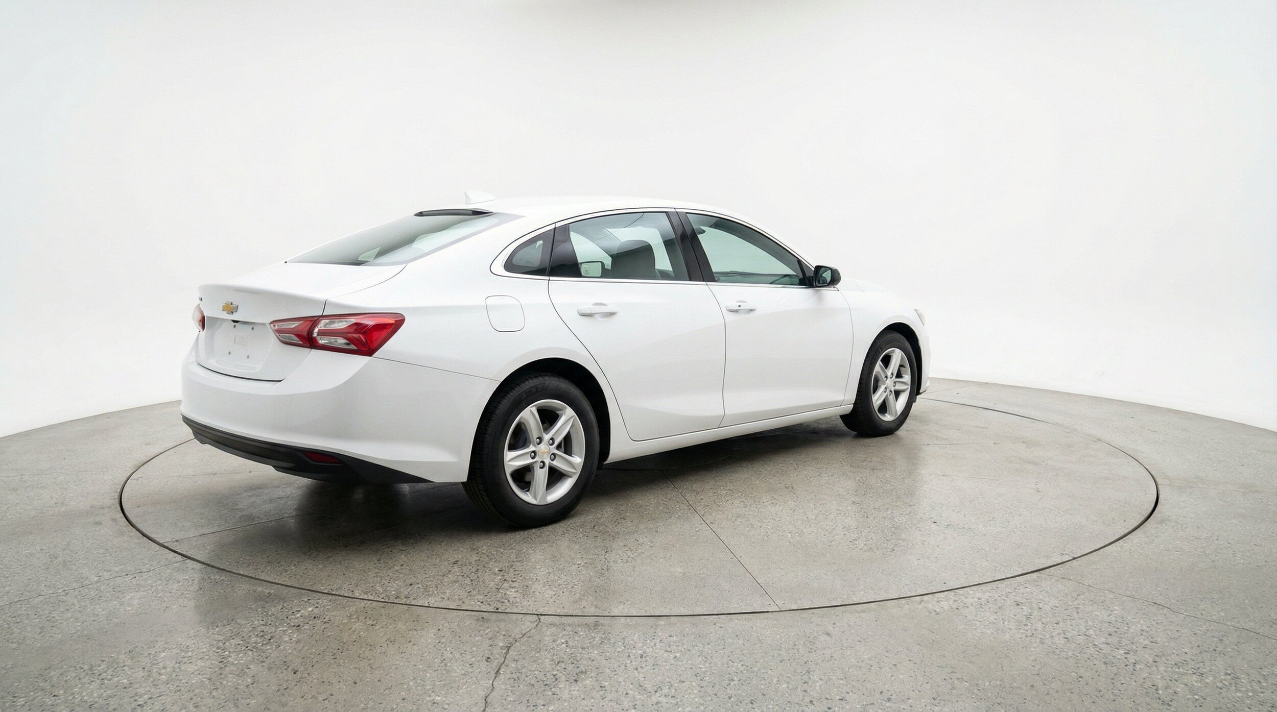 Thumbnail: 2024 Chevrolet Malibu - 9