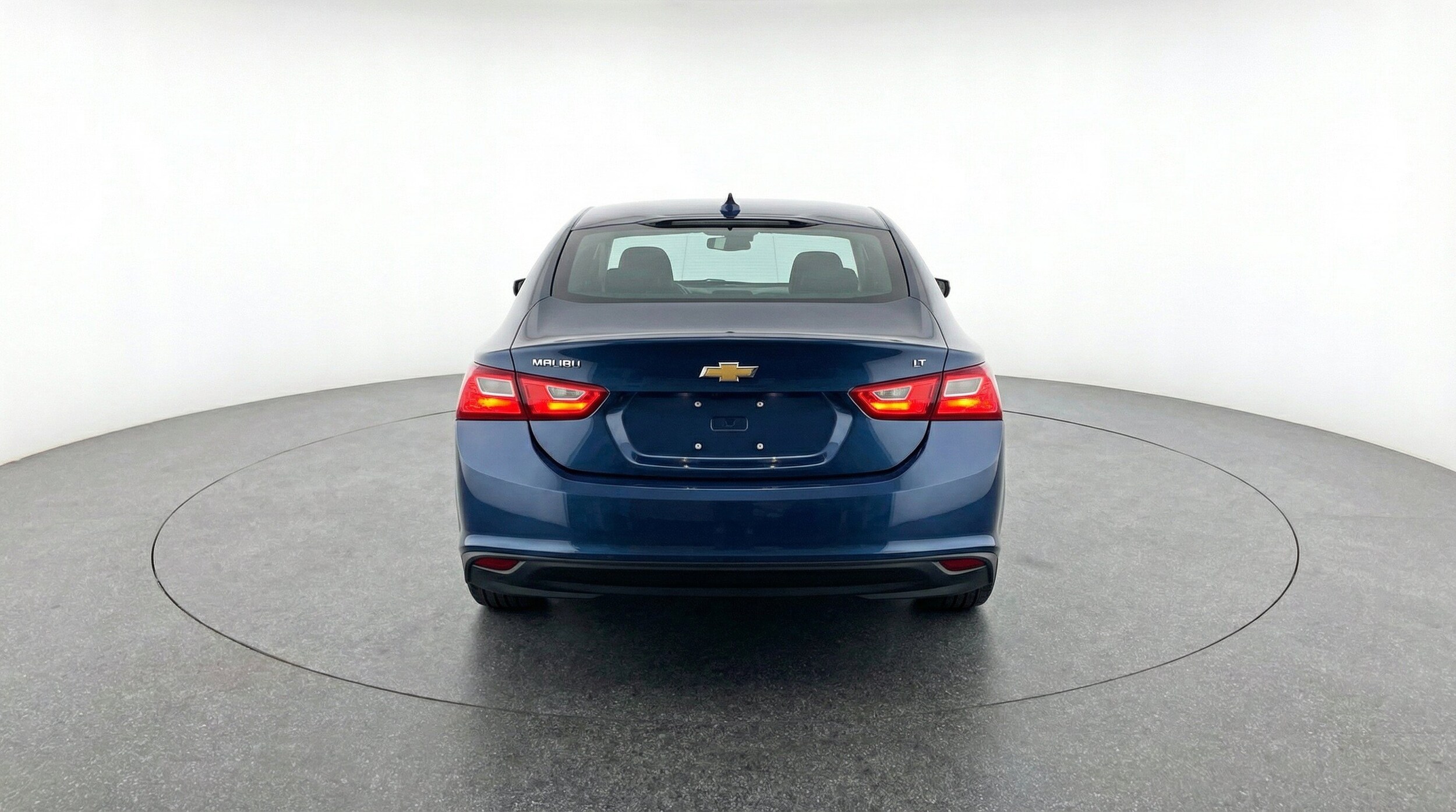 Thumbnail: 2024 Chevrolet Malibu - 7