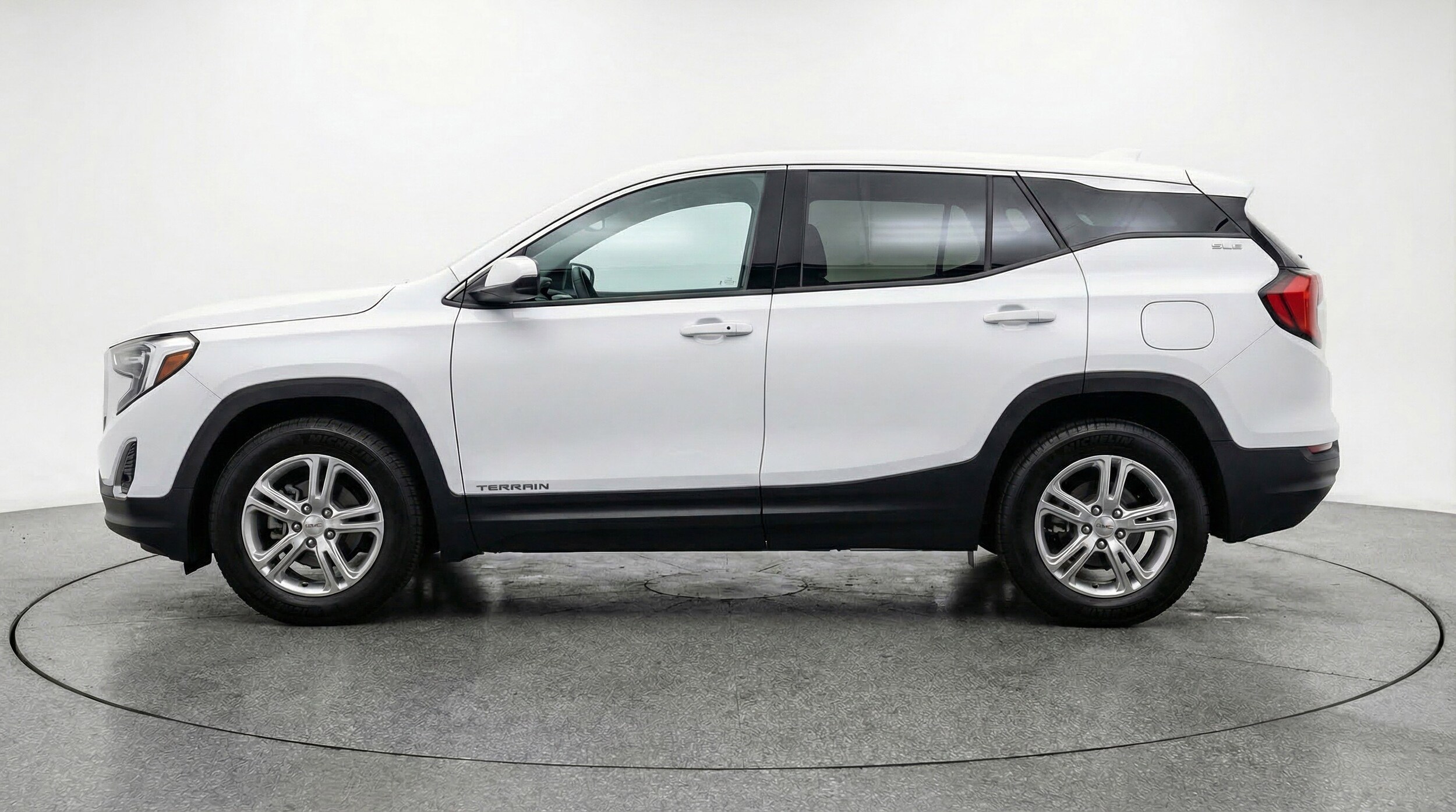 Thumbnail: 2024 GMC Terrain - 5