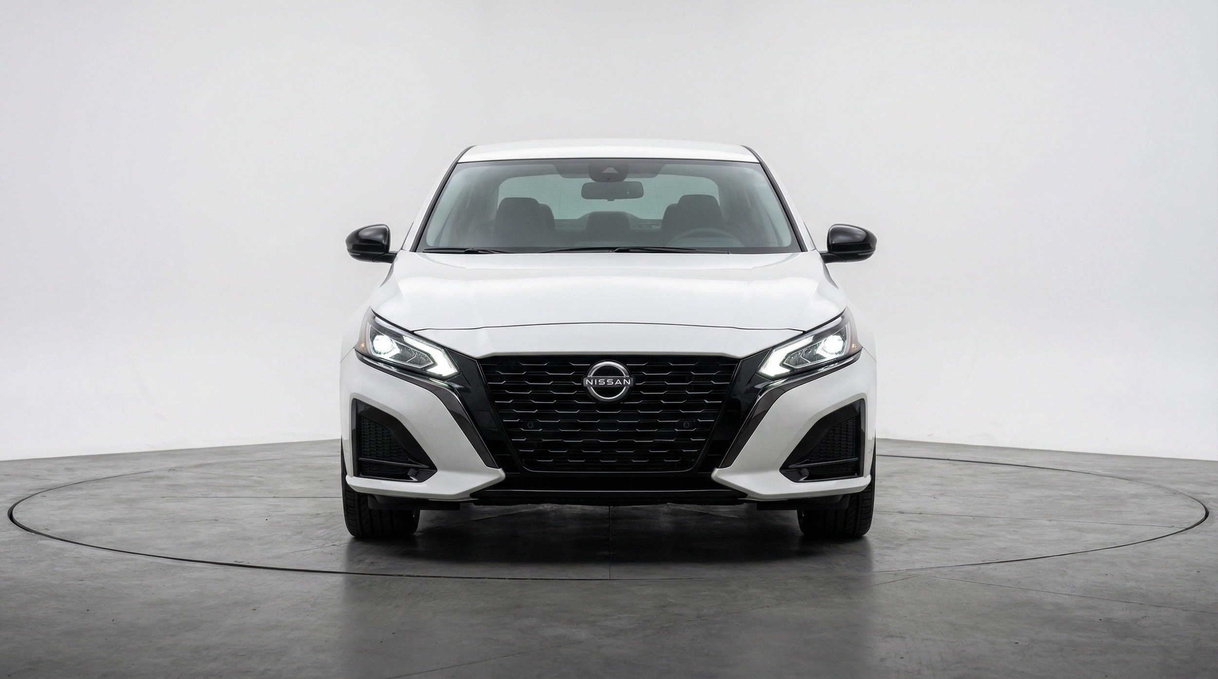 Thumbnail: 2025 Nissan Altima - 2