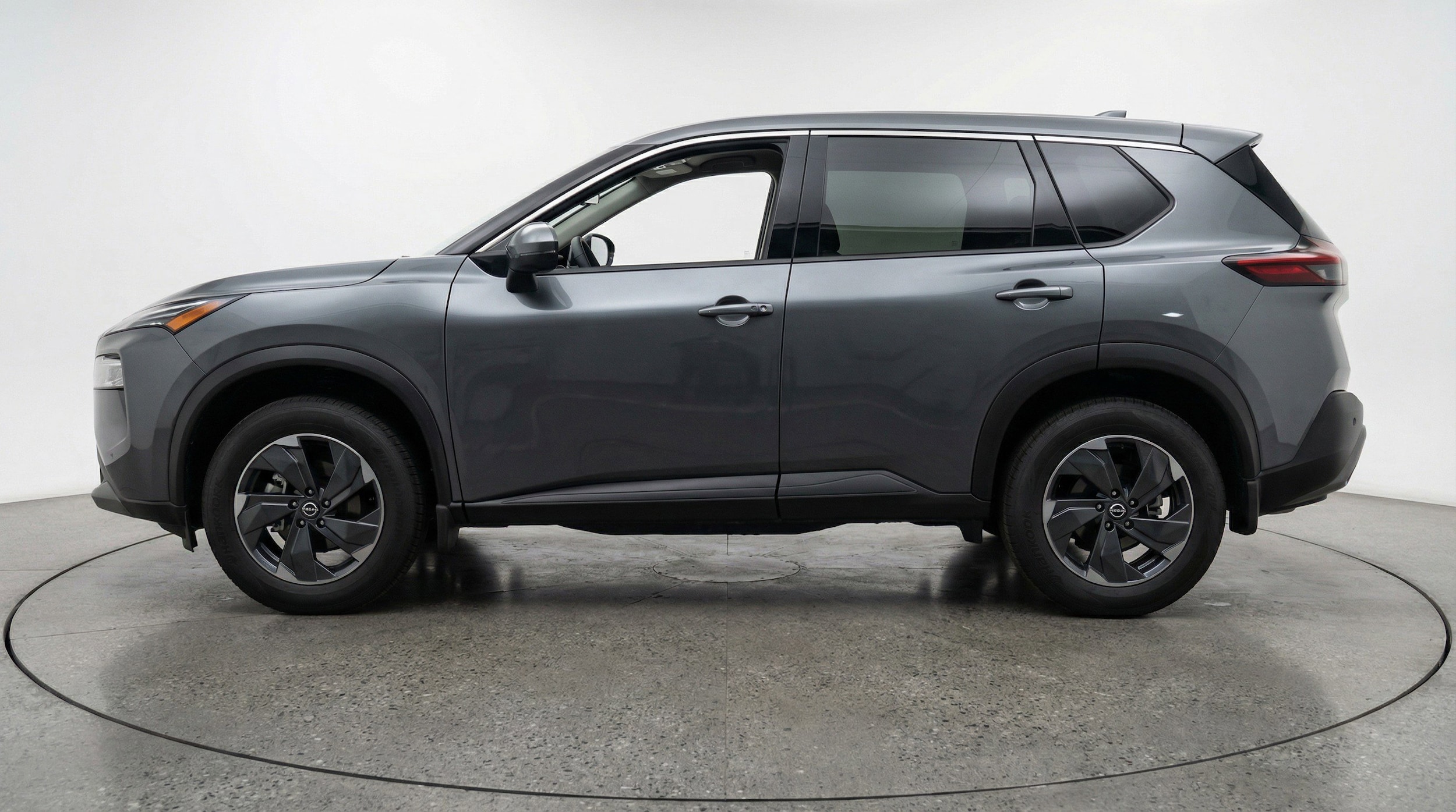 Thumbnail: 2025 Nissan Rogue - 5