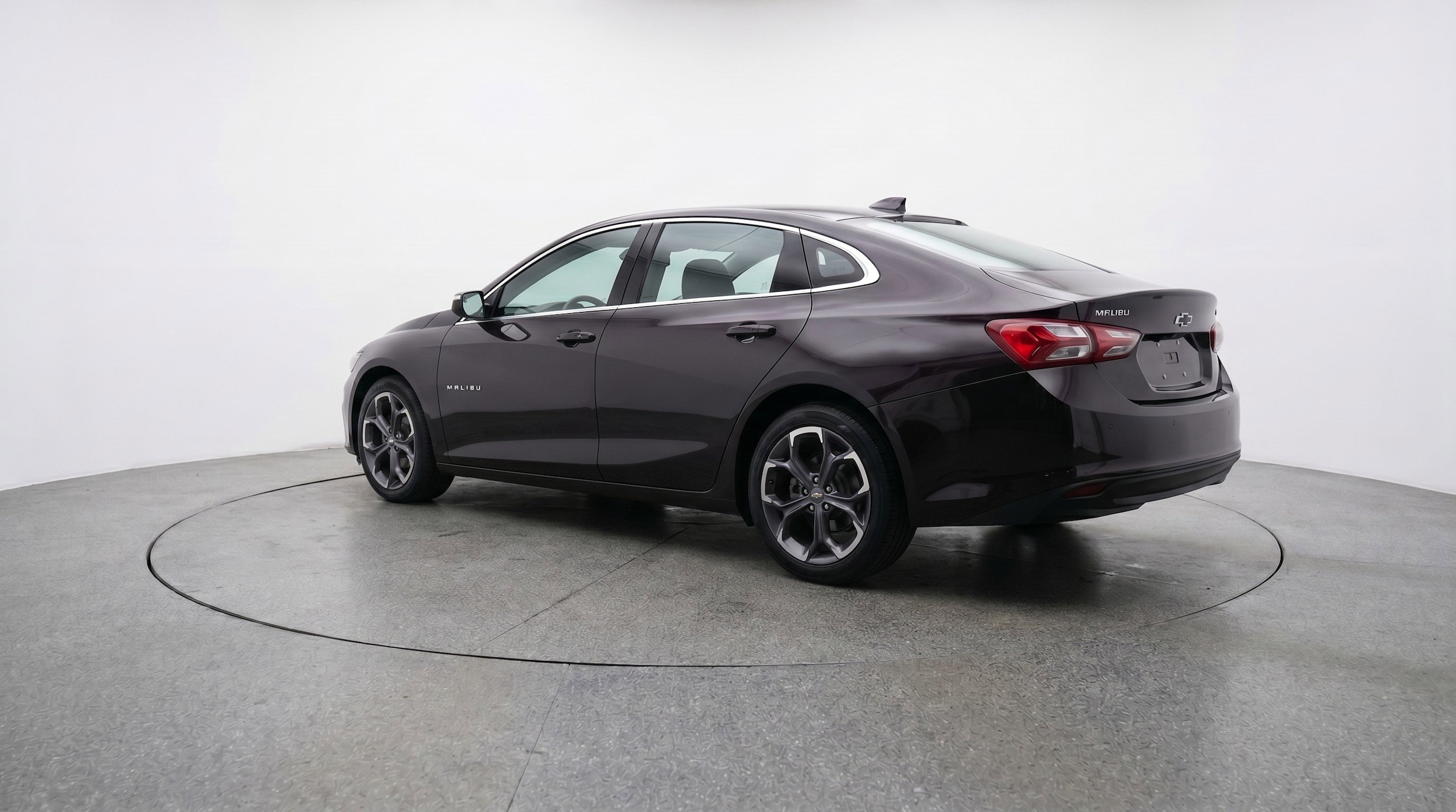 Thumbnail: 2024 Chevrolet Malibu - 6