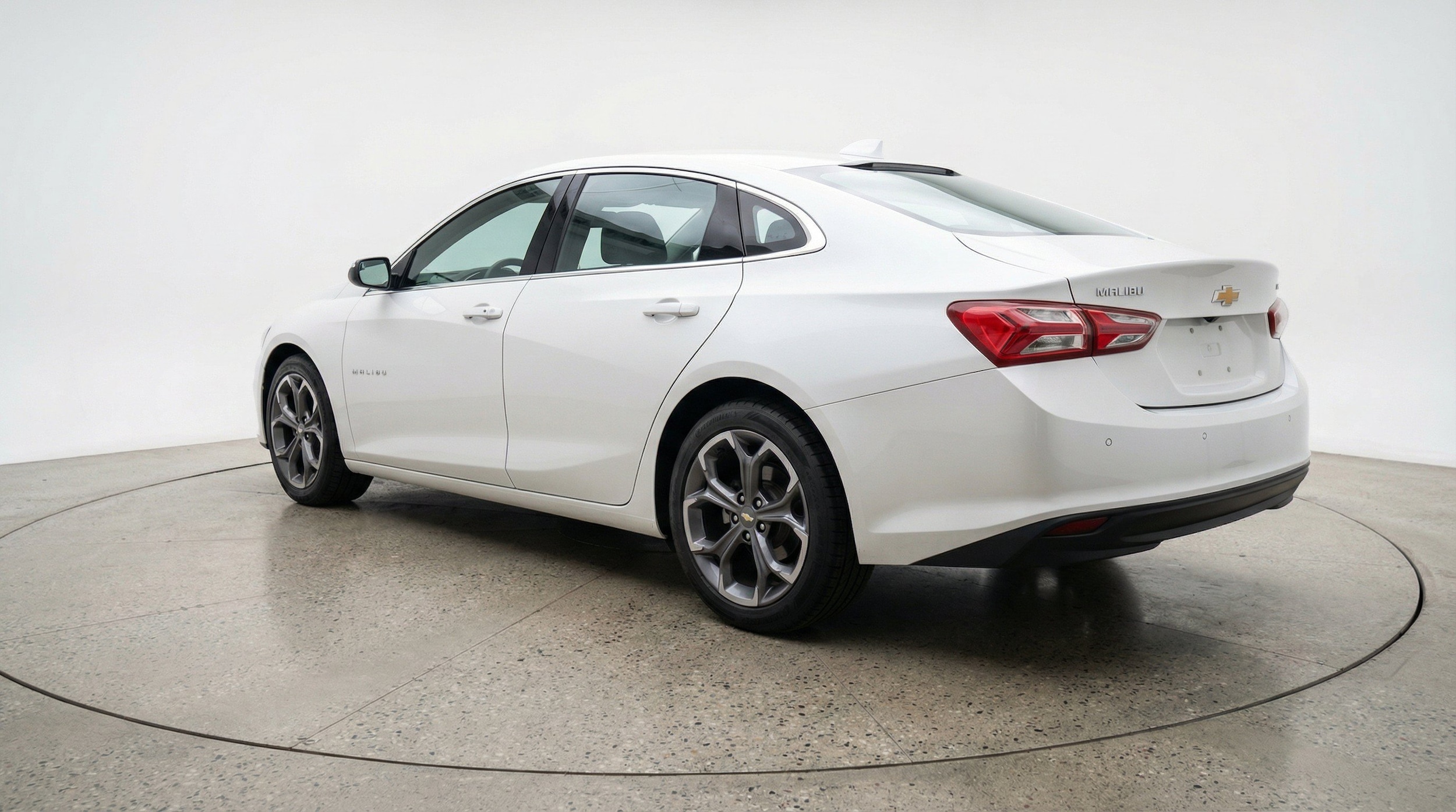 Thumbnail: 2024 Chevrolet Malibu - 6