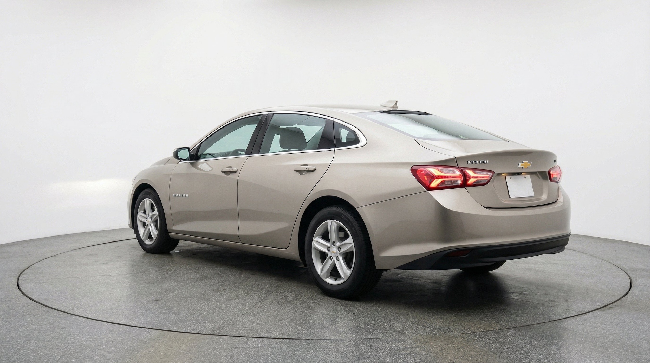Thumbnail: 2024 Chevrolet Malibu - 6