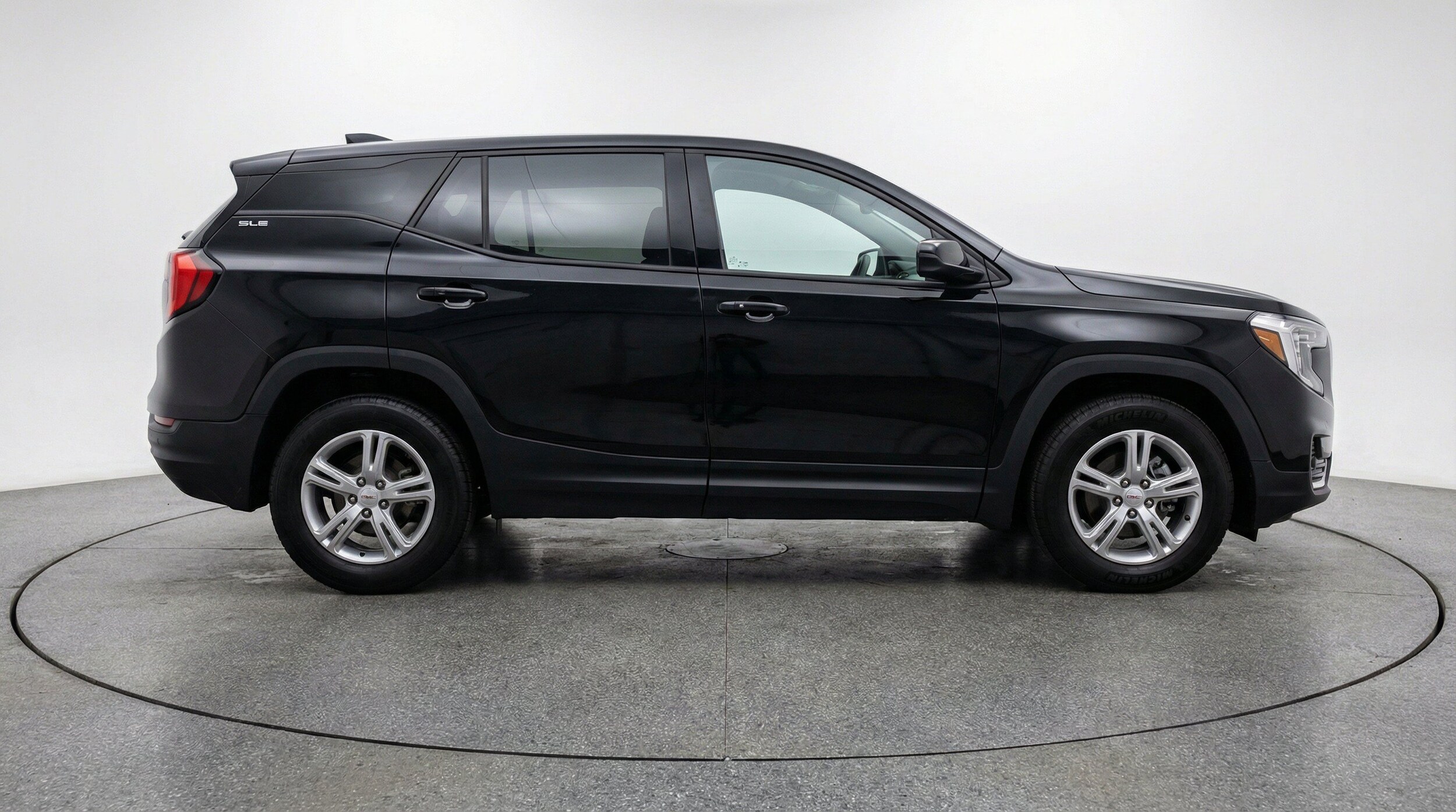 Thumbnail: 2024 GMC Terrain - 10