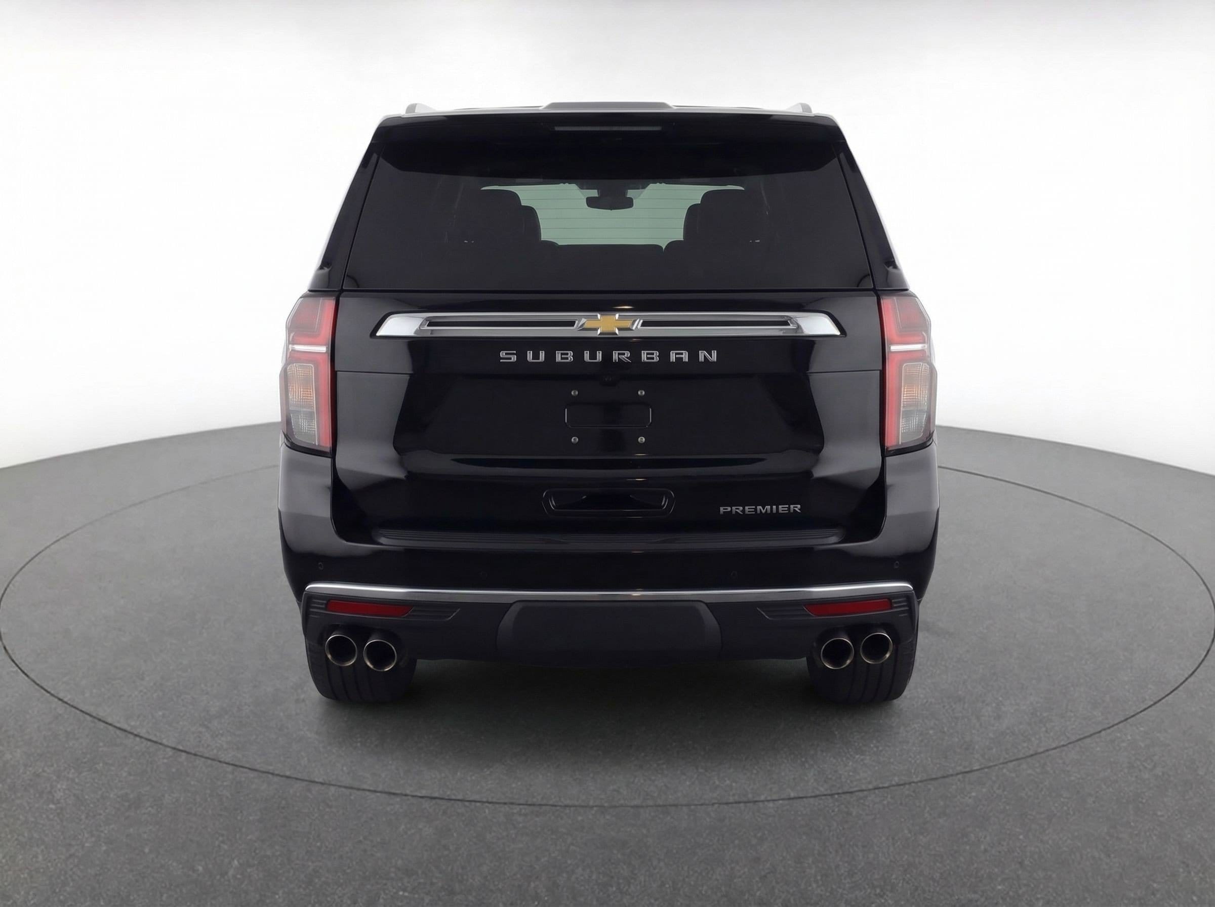 Thumbnail: 2023 Chevrolet Suburban - 7