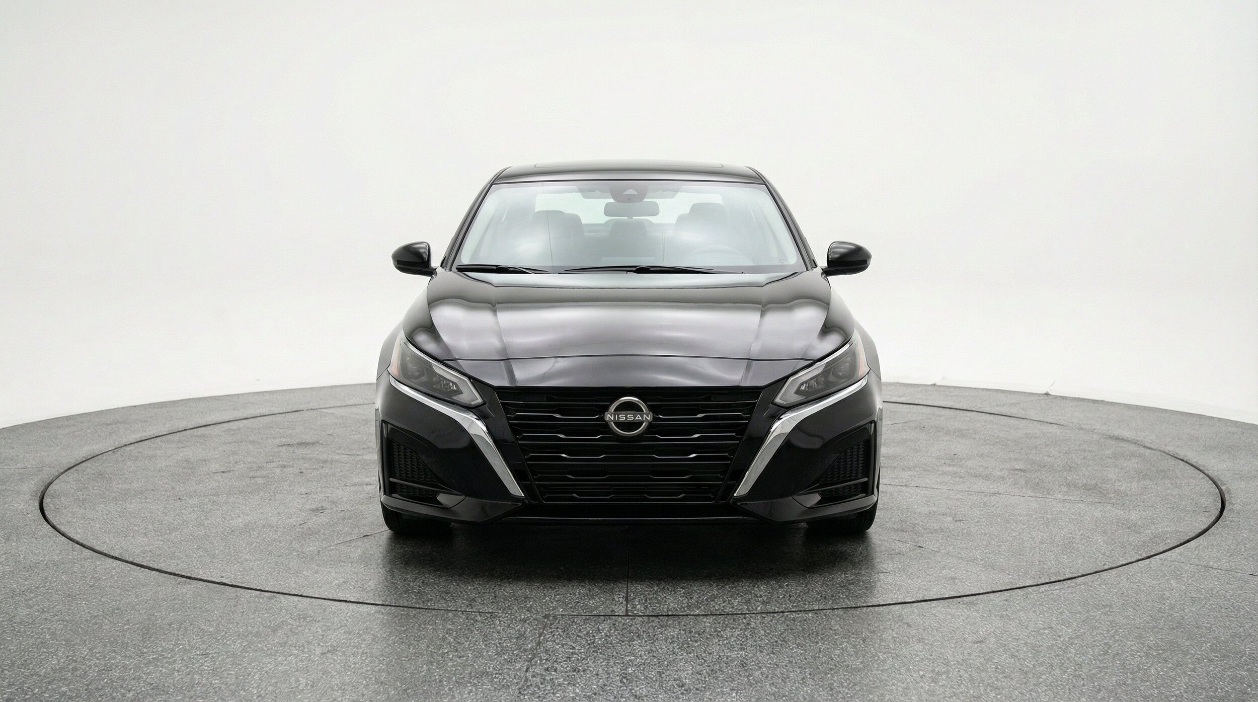 Thumbnail: 2025 Nissan Altima - 2