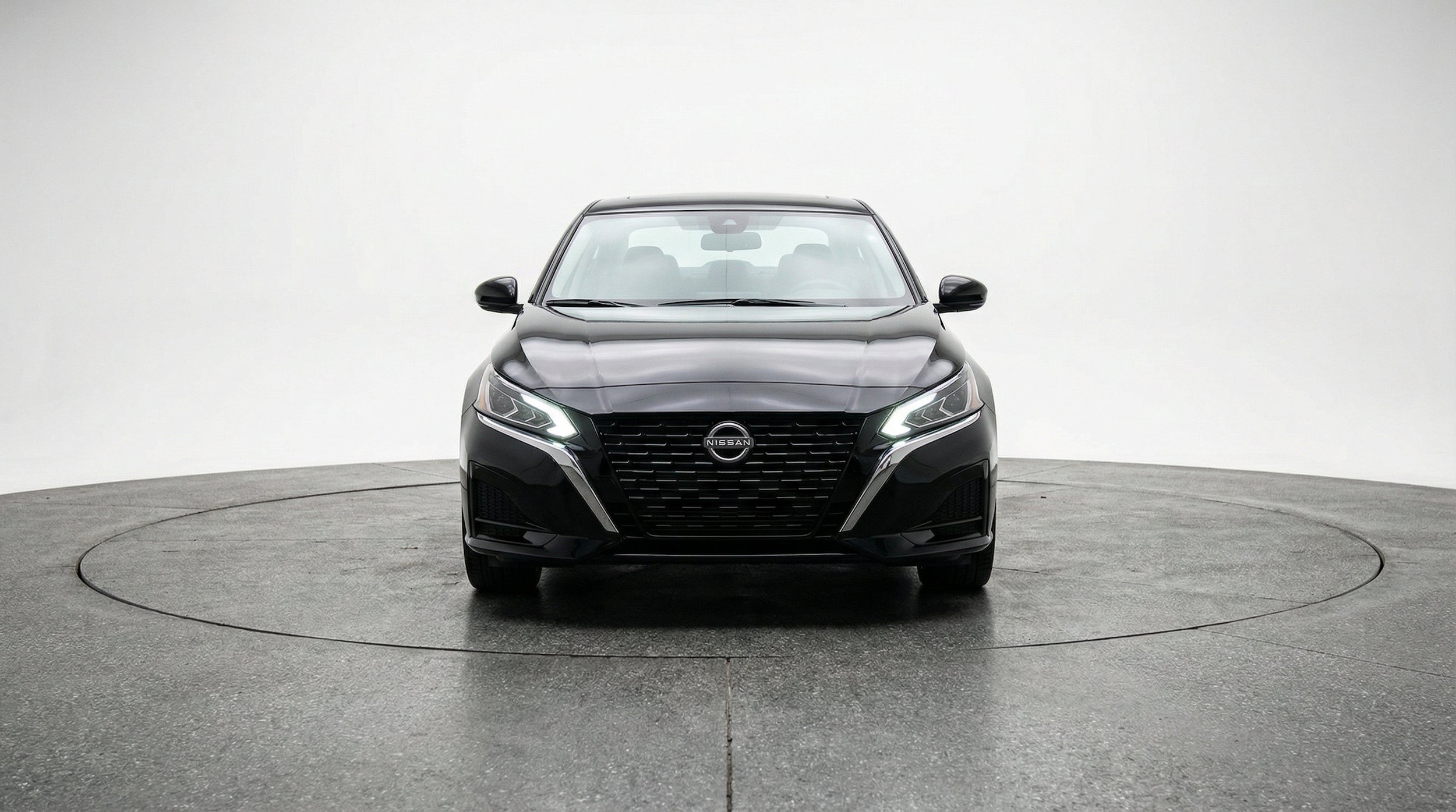 Thumbnail: 2025 Nissan Altima - 2