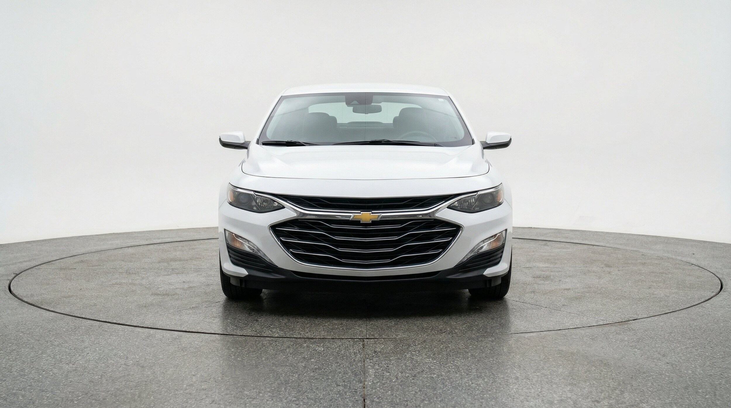 Thumbnail: 2024 Chevrolet Malibu - 2