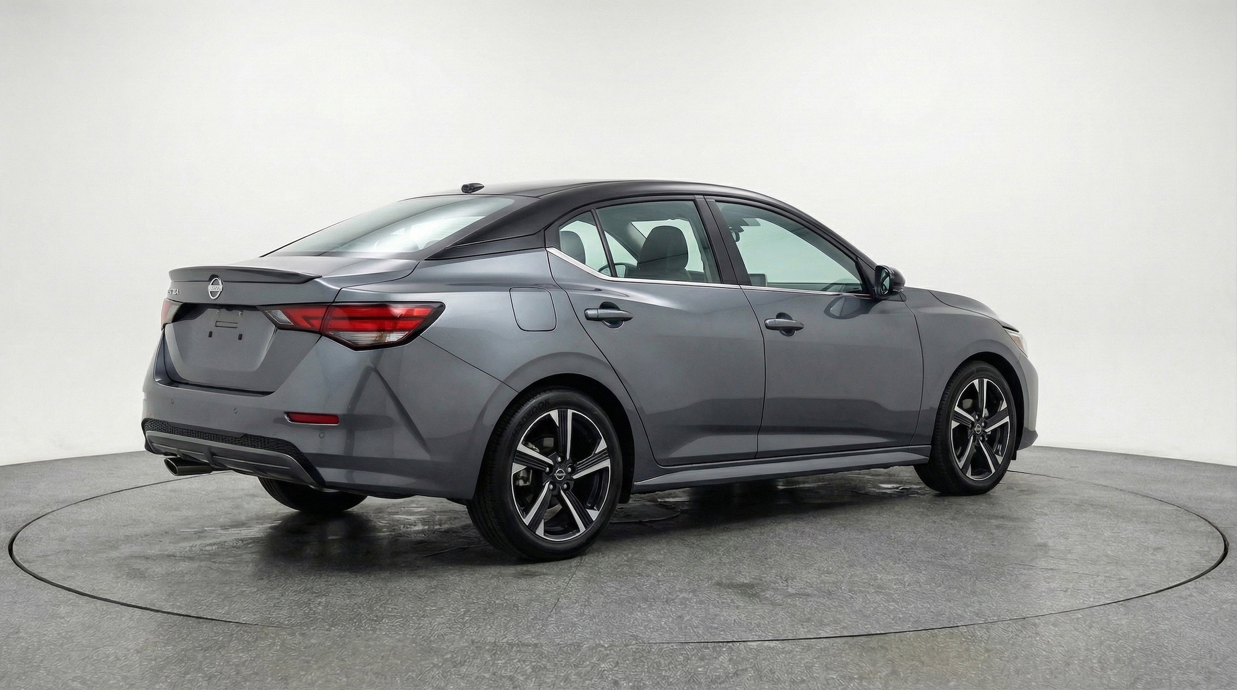 Thumbnail: 2025 Nissan Sentra - 9