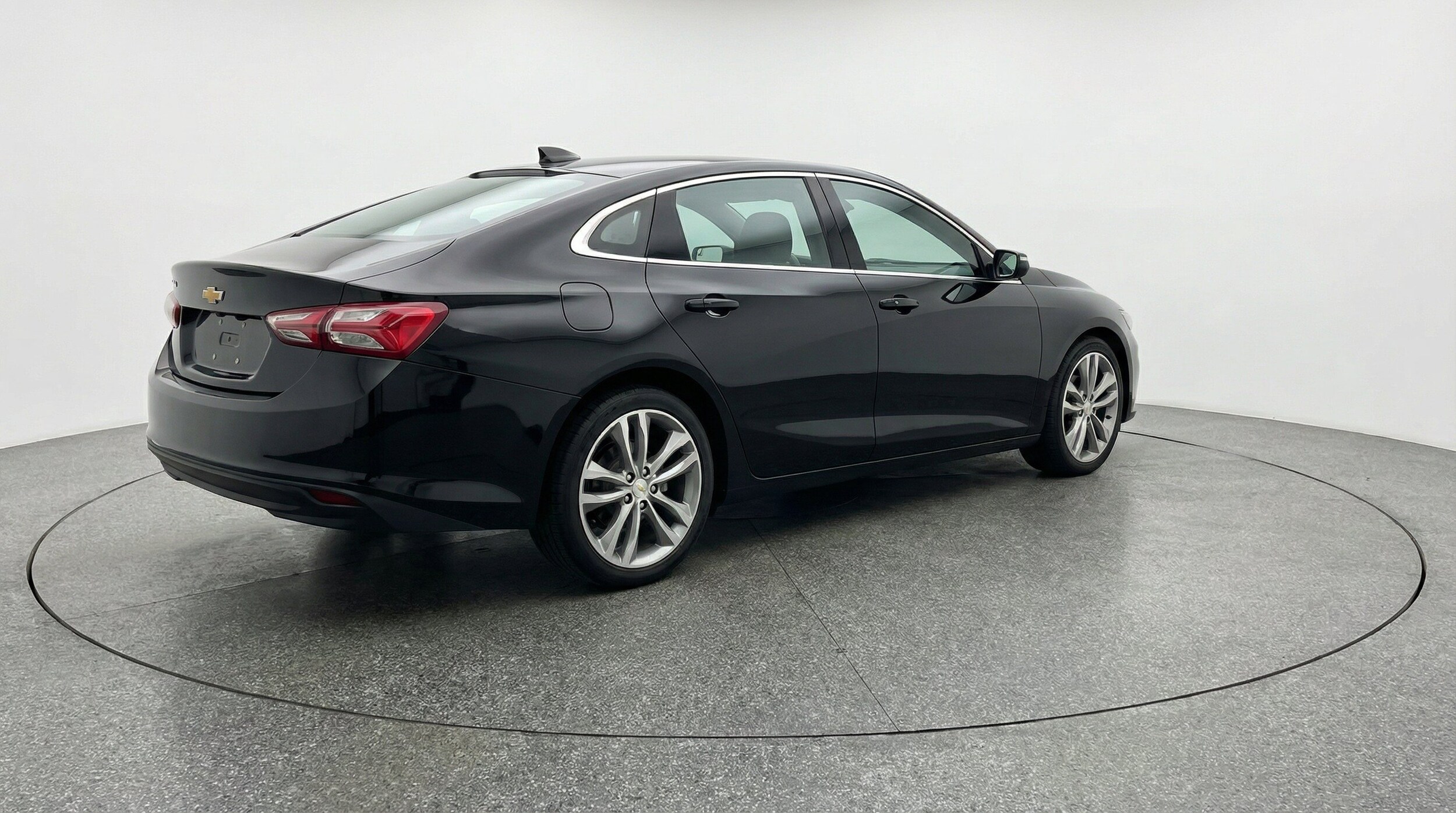Thumbnail: 2024 Chevrolet Malibu - 9