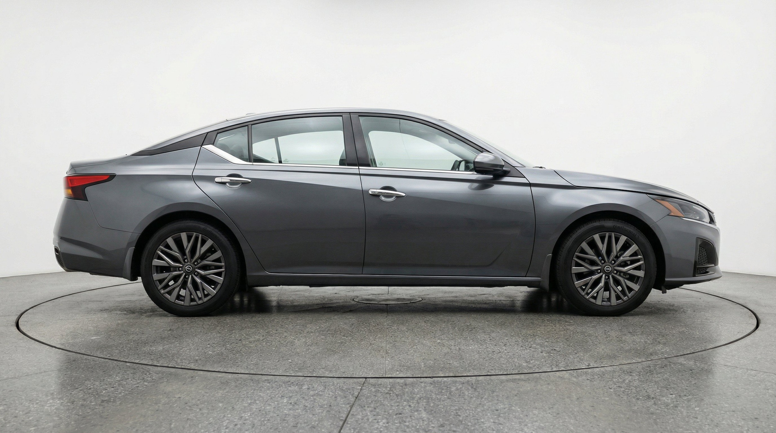 Thumbnail: 2025 Nissan Altima - 10