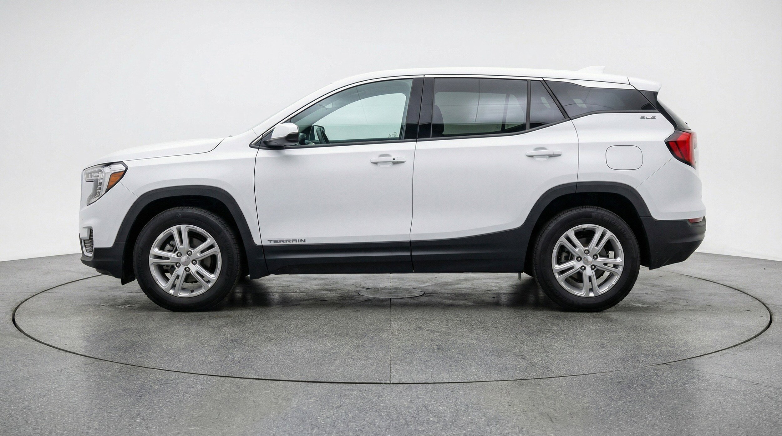 Thumbnail: 2024 GMC Terrain - 5