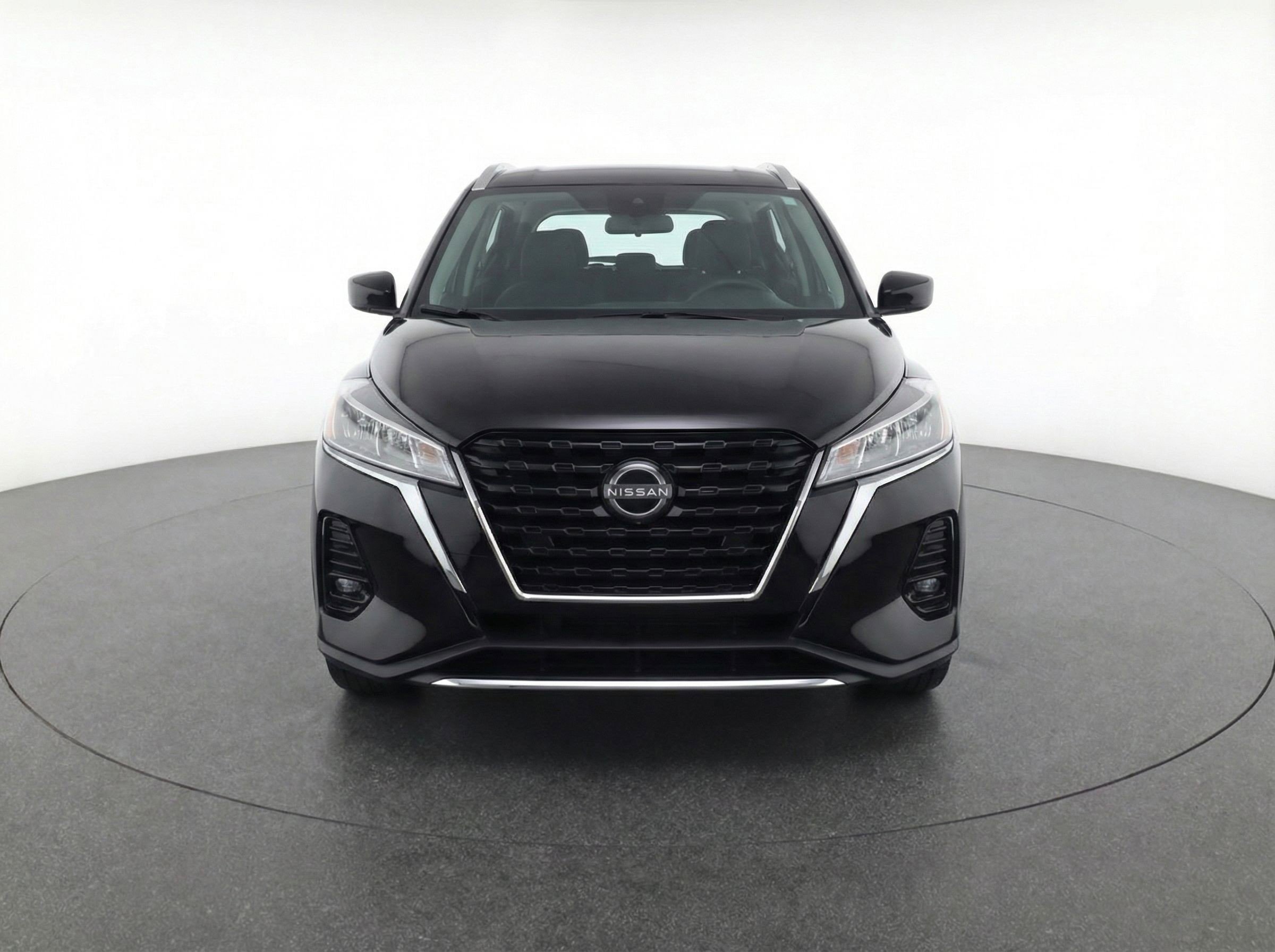 Thumbnail: 2024 Nissan Kicks - 2