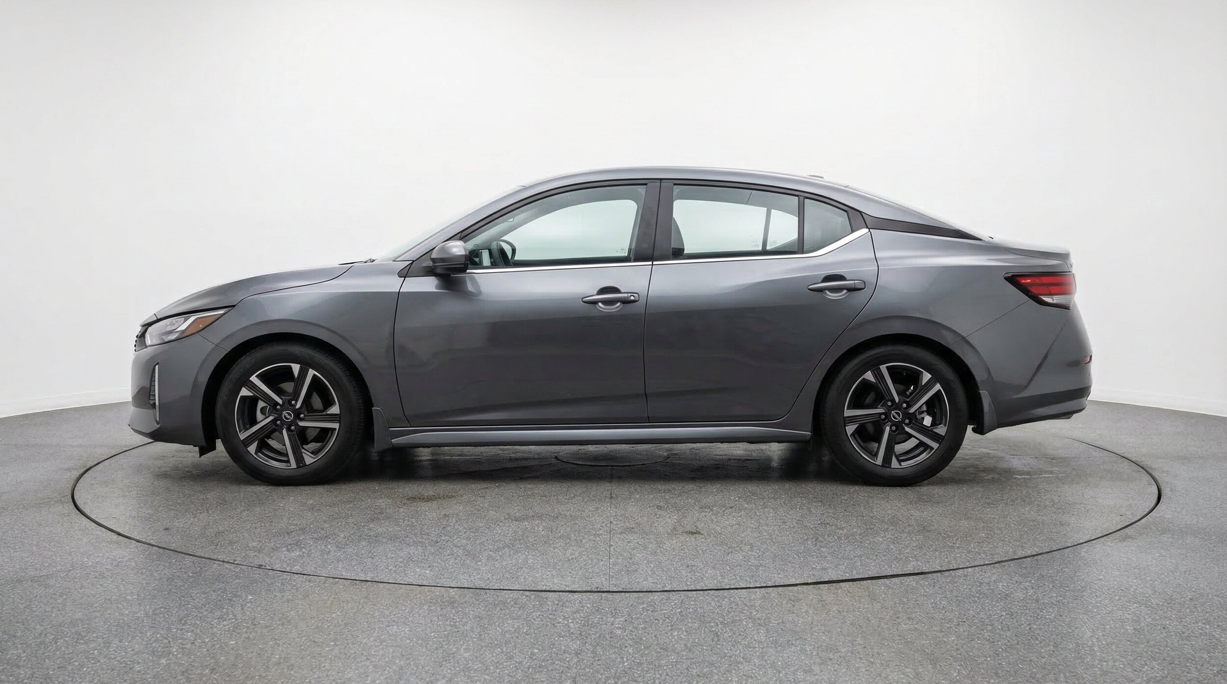 Thumbnail: 2025 Nissan Sentra - 5