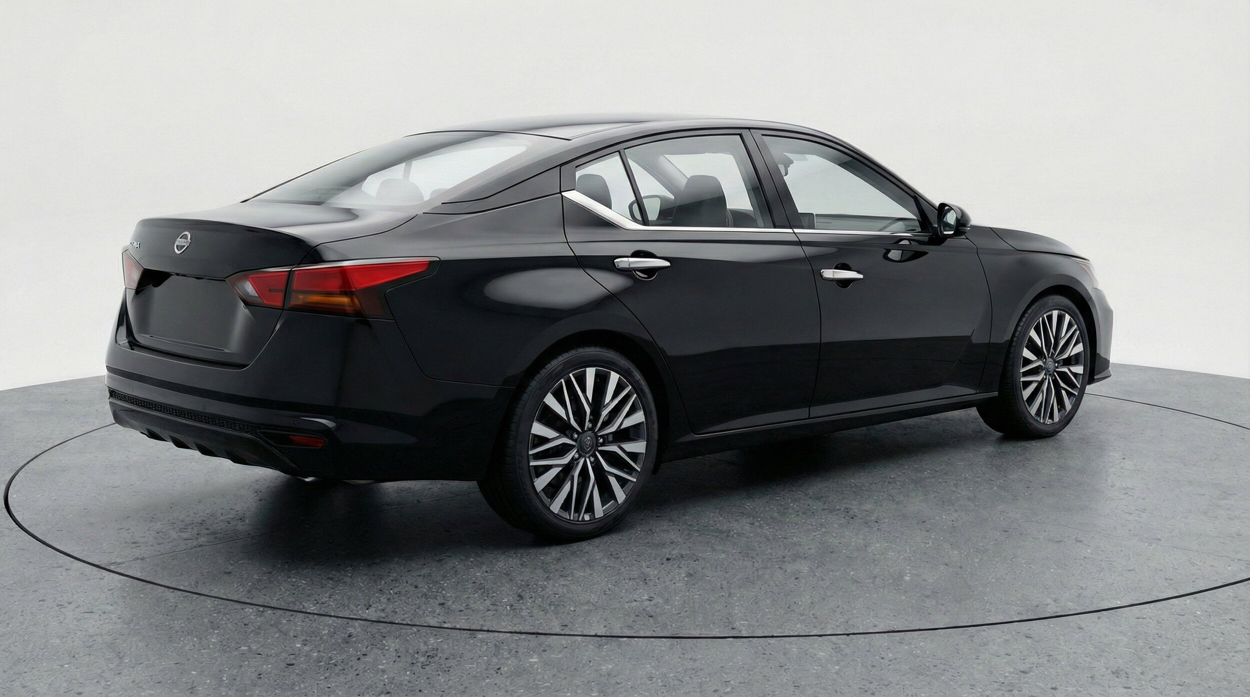 Thumbnail: 2025 Nissan Altima - 9