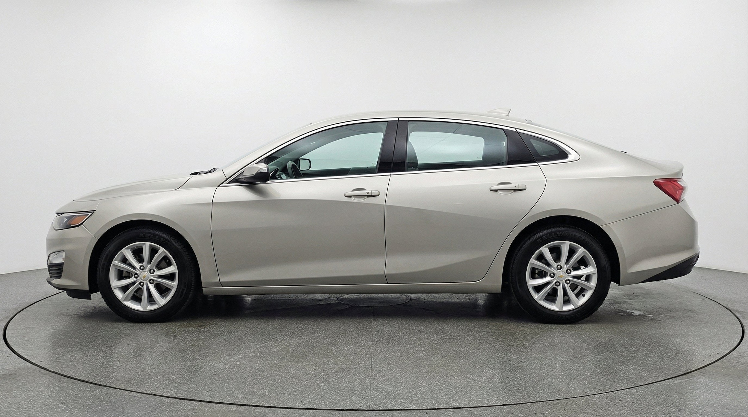 Thumbnail: 2024 Chevrolet Malibu - 5