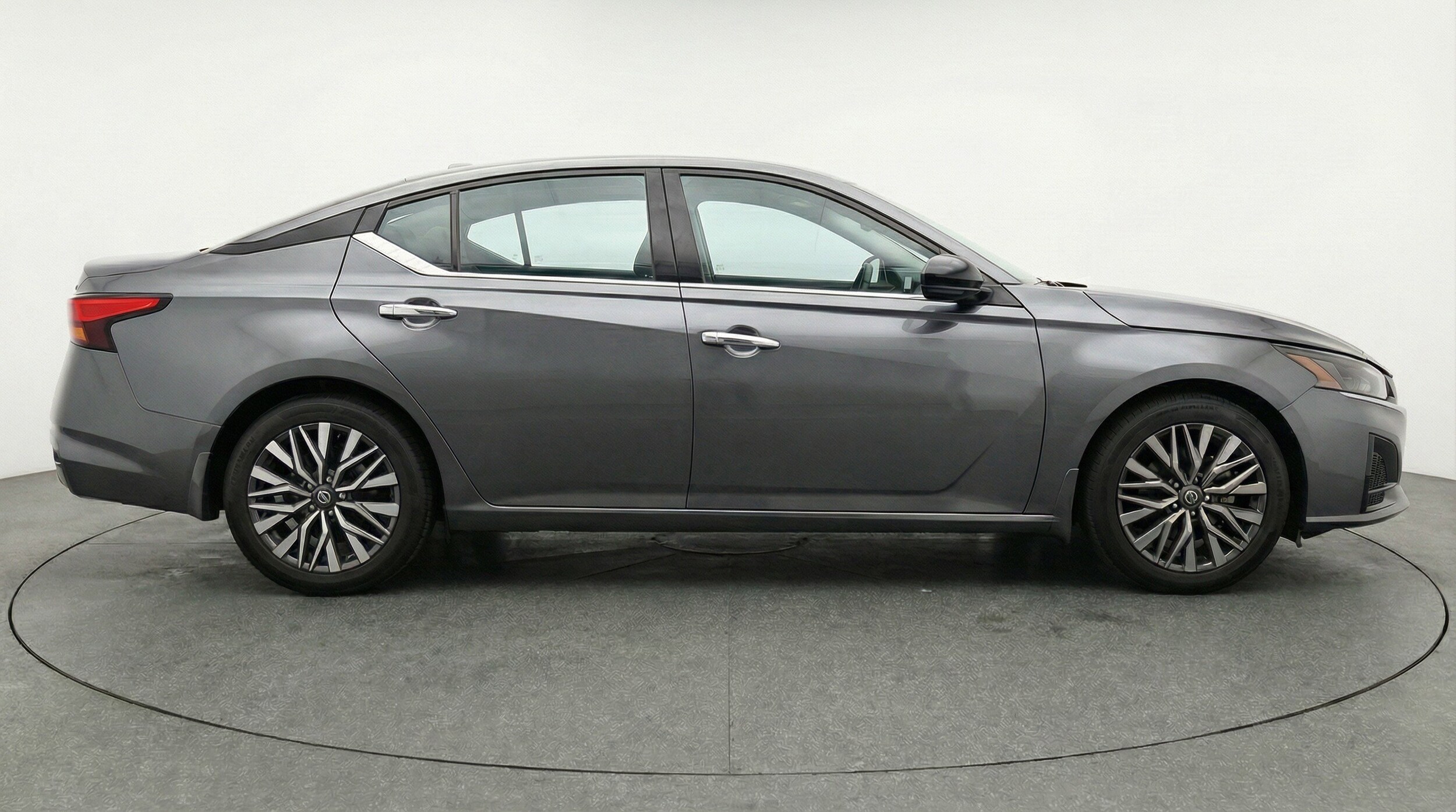 Thumbnail: 2025 Nissan Altima - 11