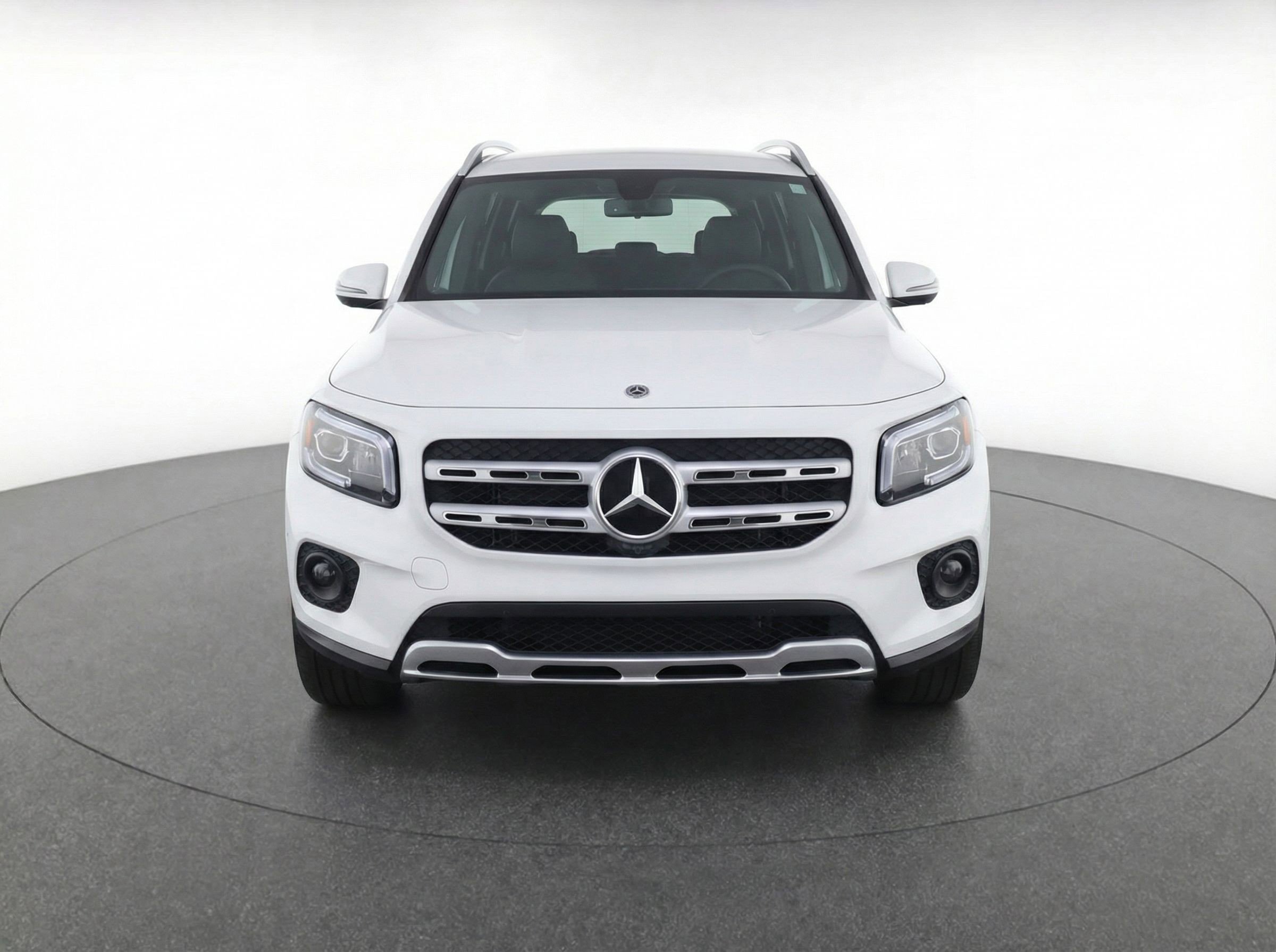 Thumbnail: 2025 Mercedes-Benz GLB - 2