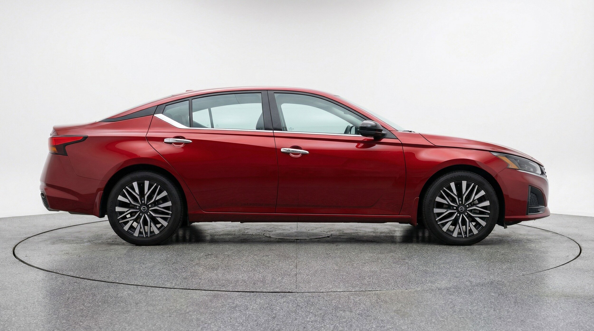 Thumbnail: 2025 Nissan Altima - 11