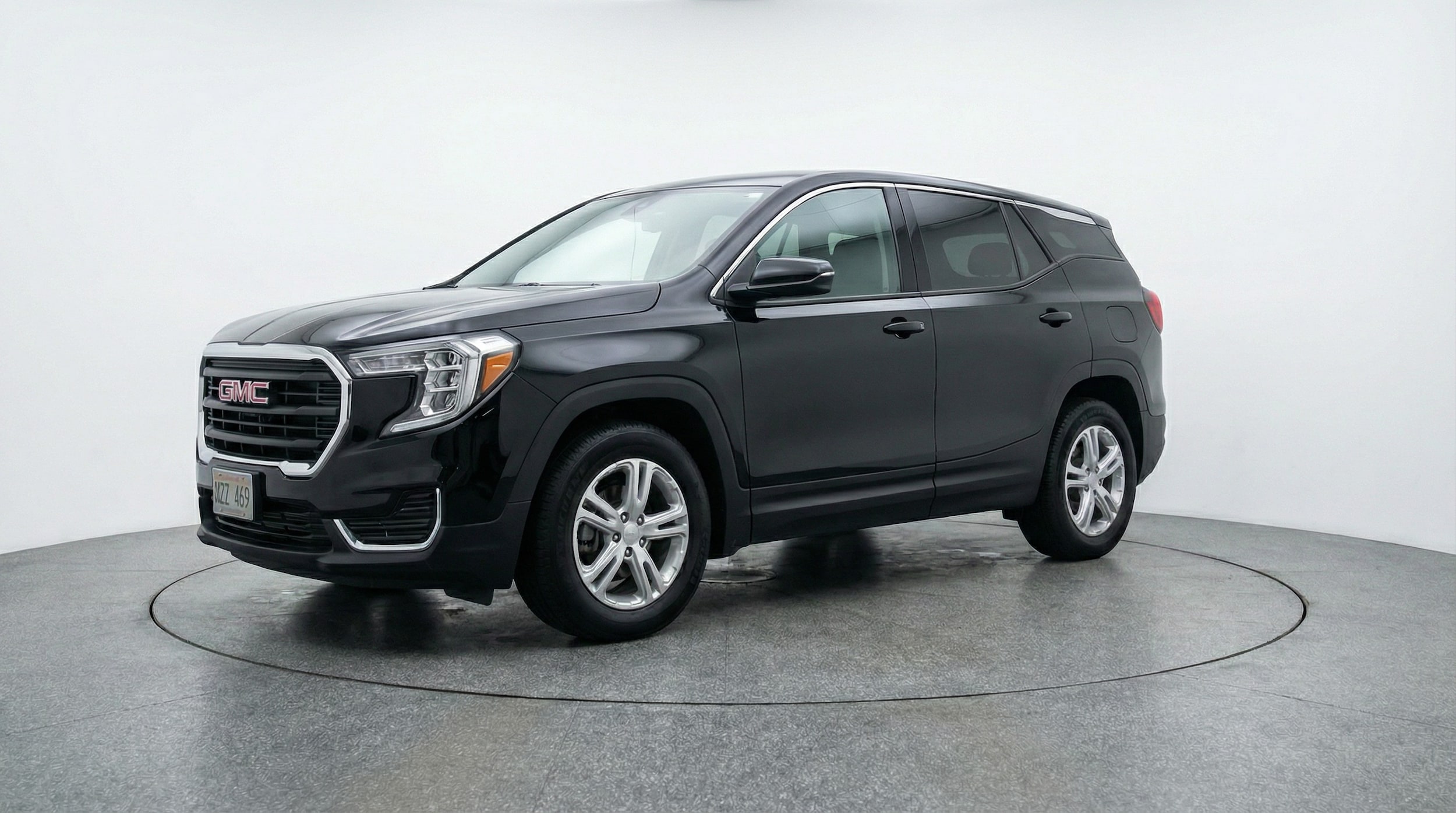 Thumbnail: 2024 GMC Terrain - 3