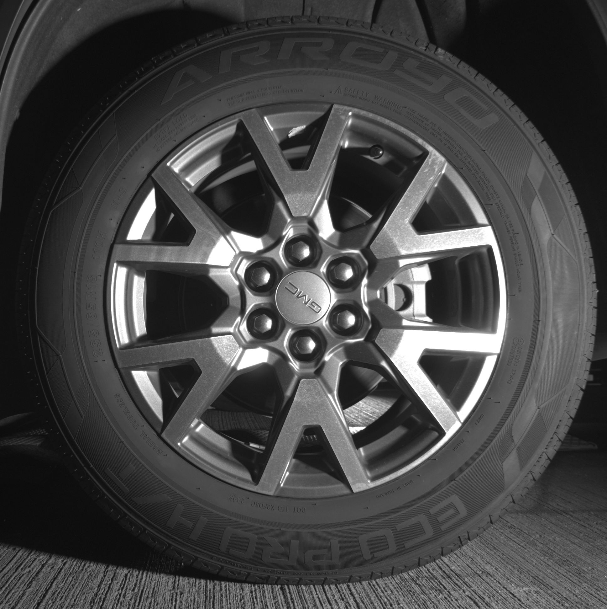 Thumbnail: 2023 GMC Acadia - 11