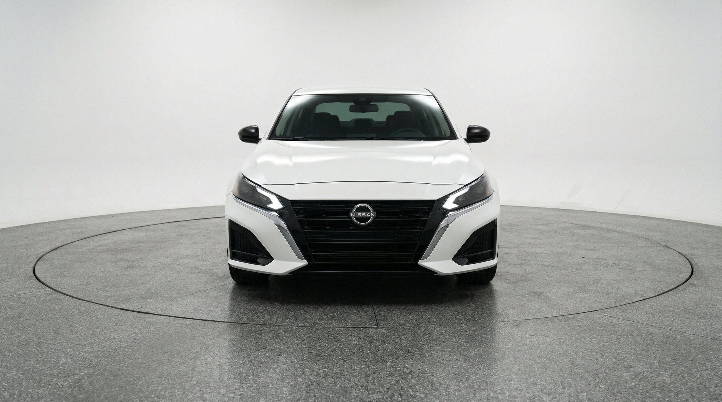 Thumbnail: 2025 Nissan Altima - 2