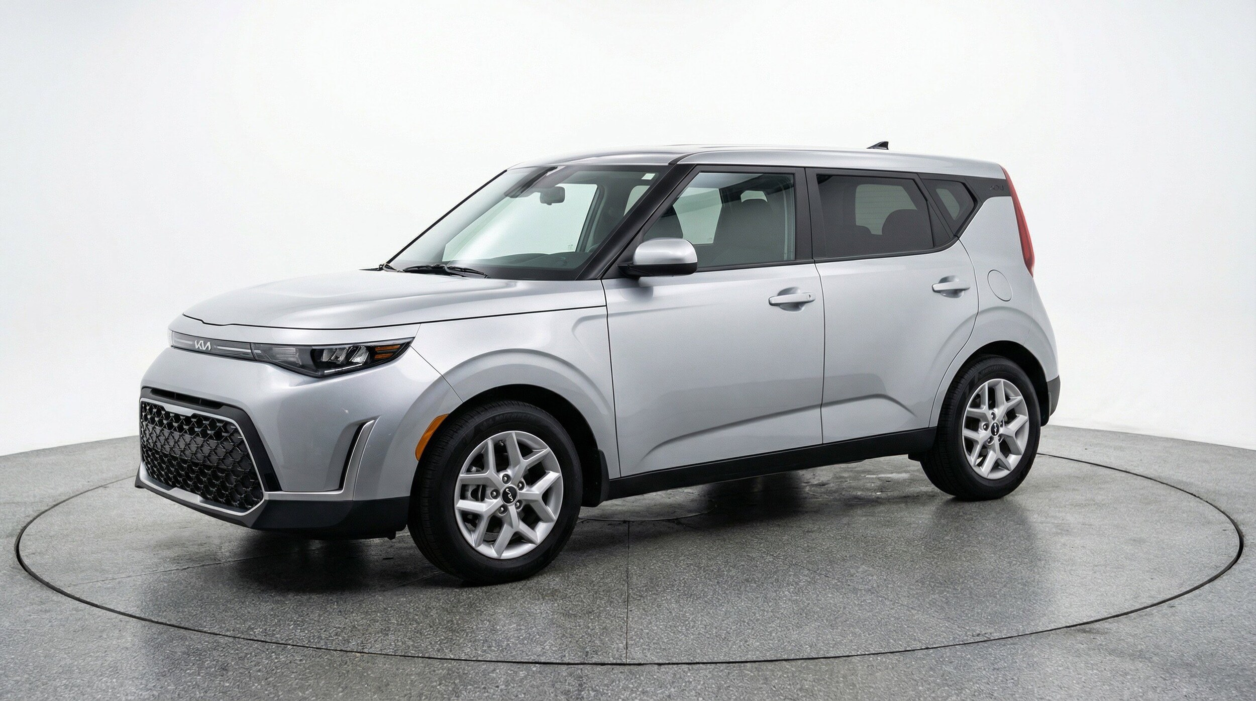 Thumbnail: 2025 Kia Soul - 3