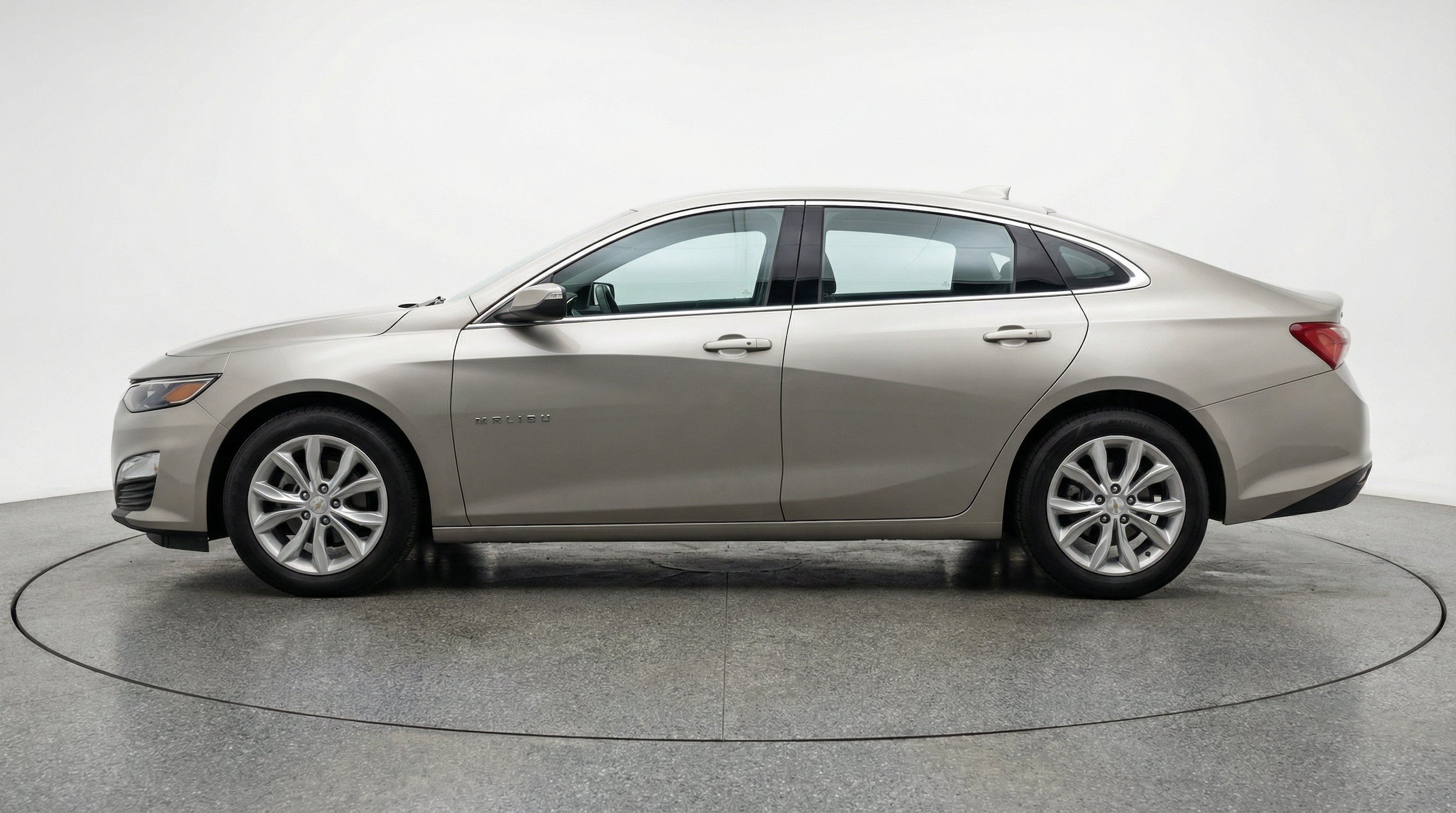 Thumbnail: 2024 Chevrolet Malibu - 5