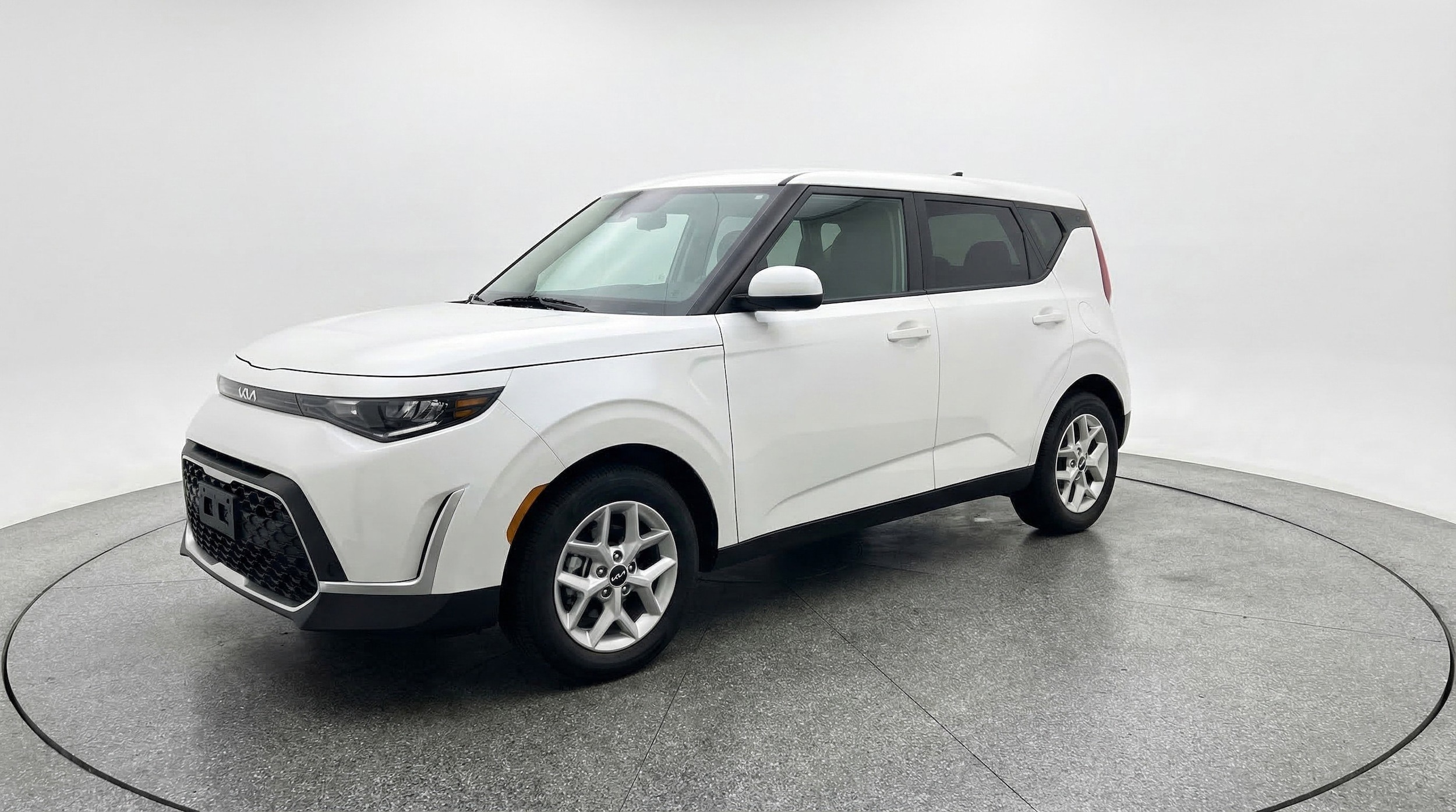 Thumbnail: 2025 Kia Soul - 3