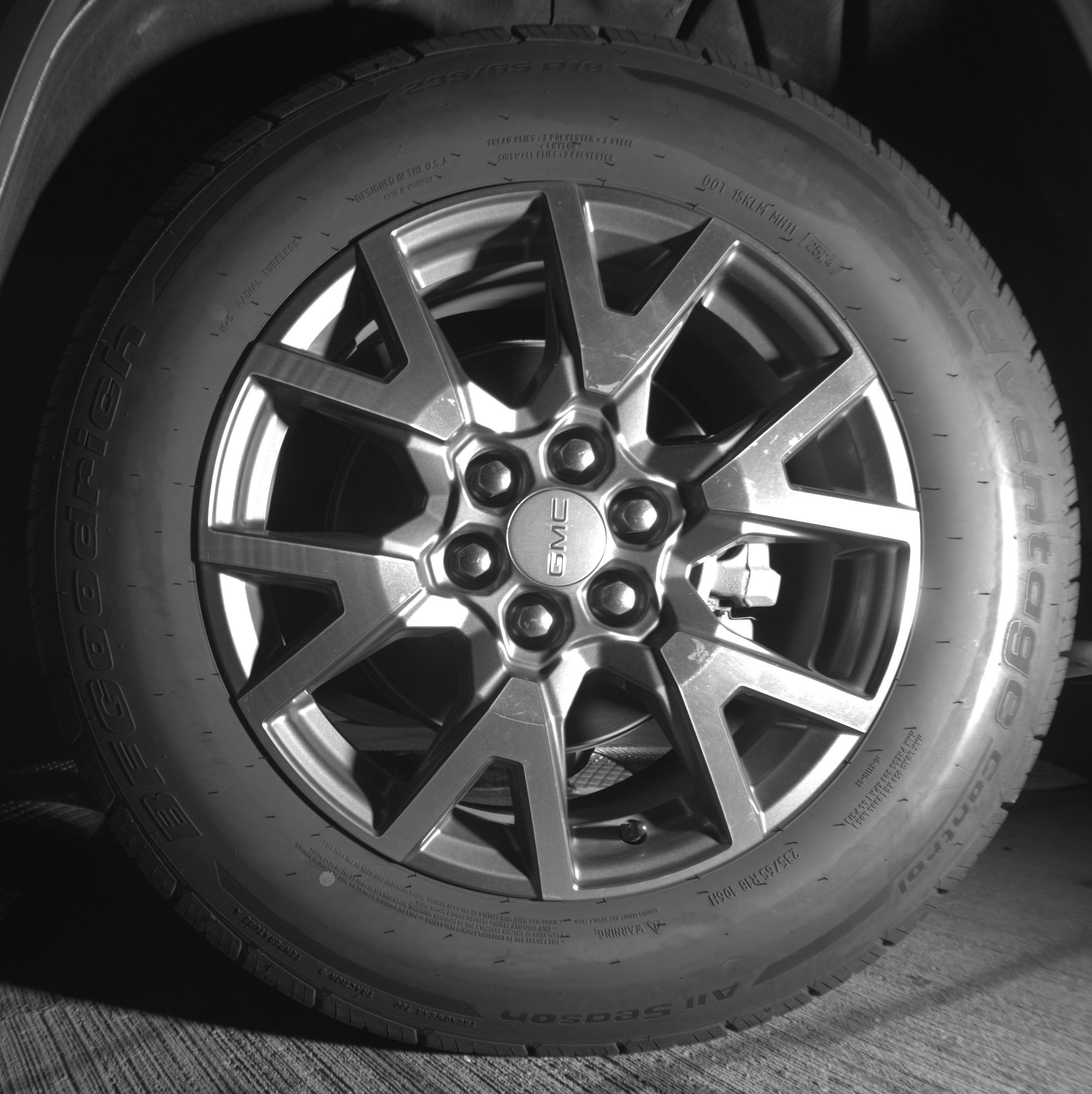 Thumbnail: 2023 GMC Acadia - 14