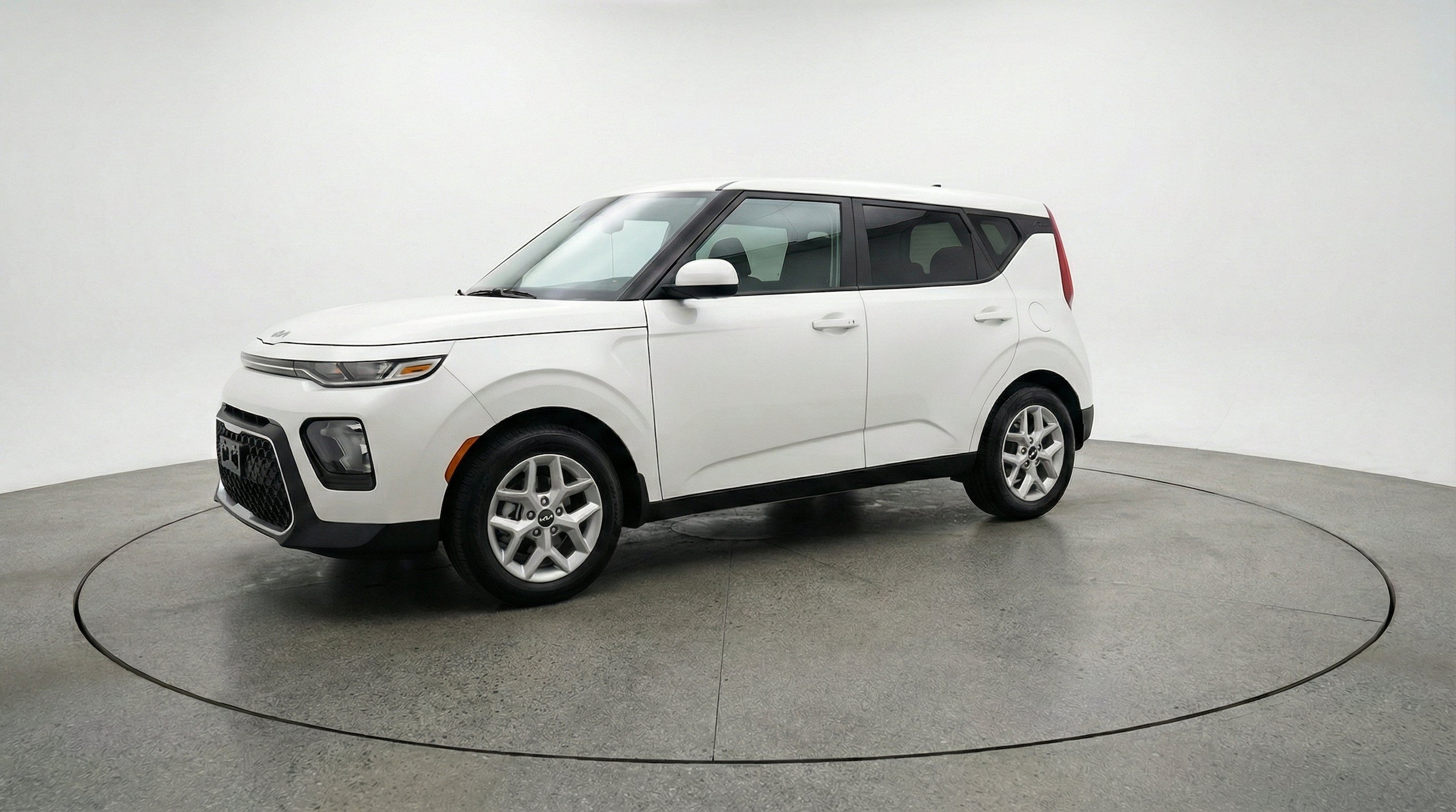 Thumbnail: 2025 Kia Soul - 3