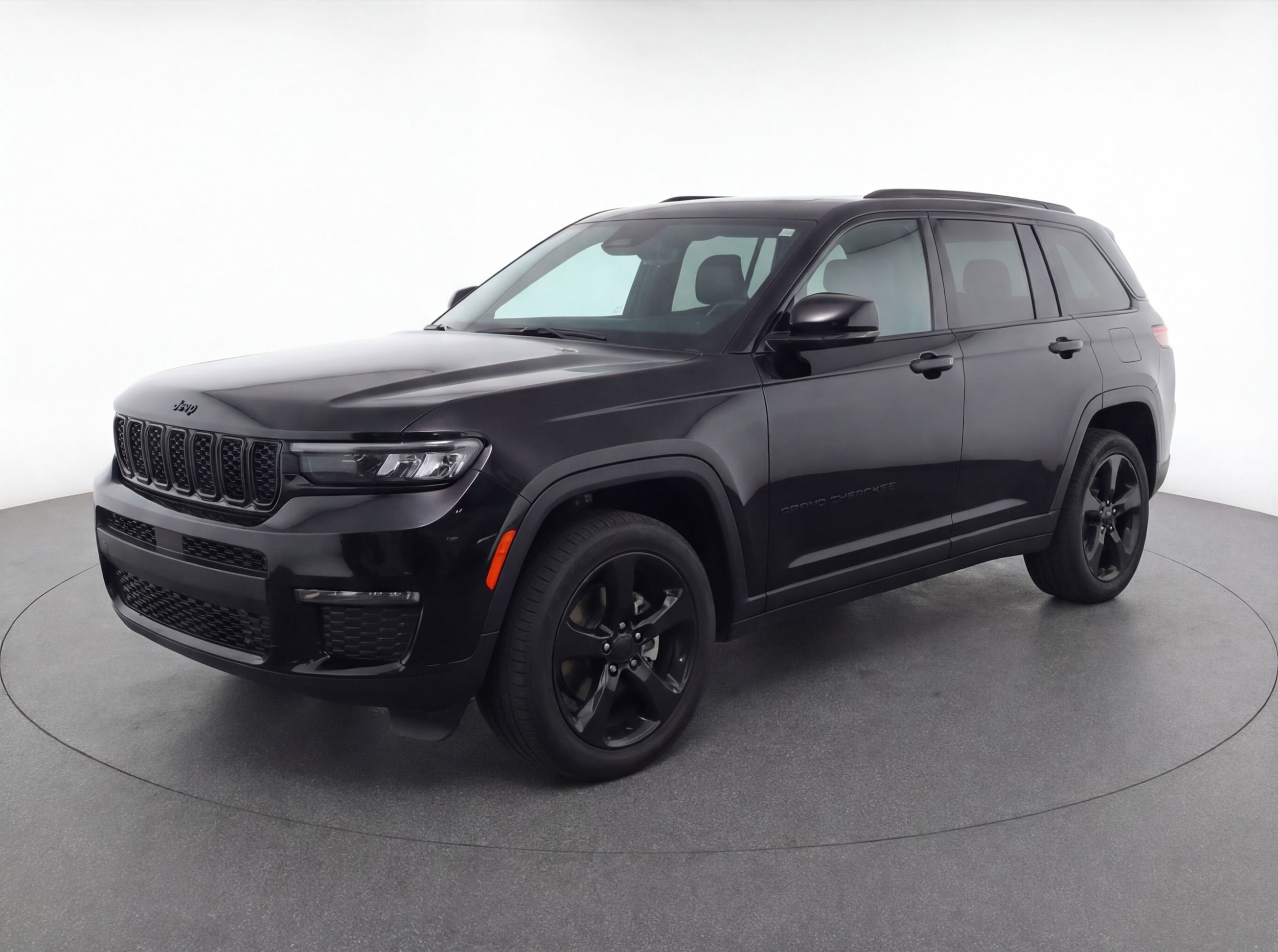 Thumbnail: 2023 Jeep Grand Cherokee - 3