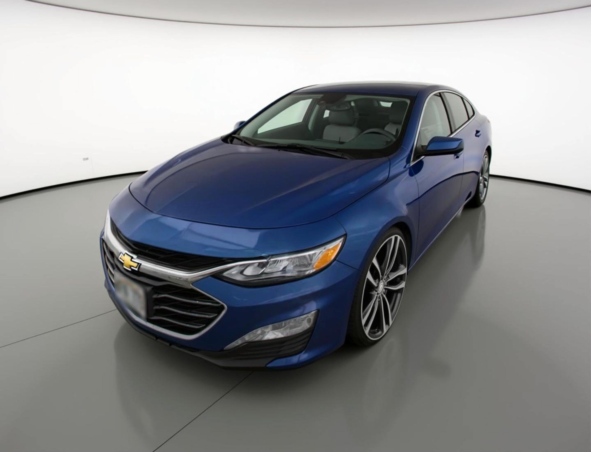 Thumbnail: 2024 Chevrolet Malibu - 3