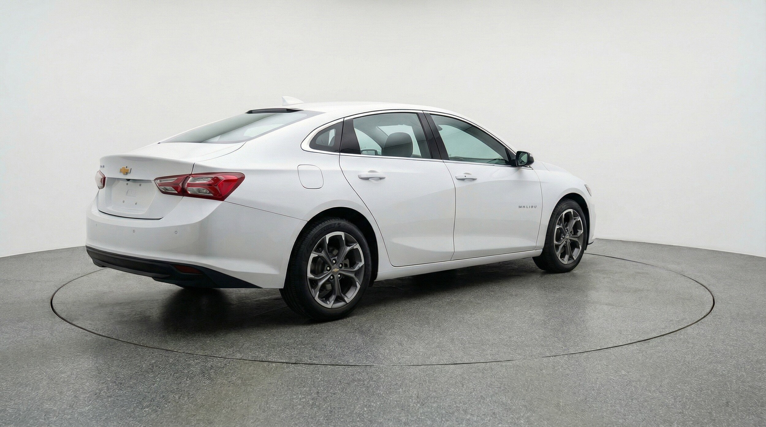 Thumbnail: 2024 Chevrolet Malibu - 9