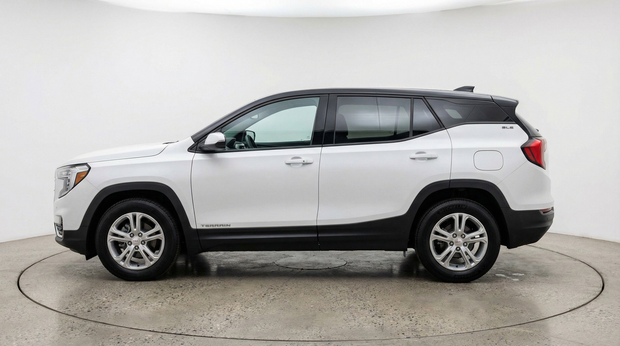 Thumbnail: 2024 GMC Terrain - 5