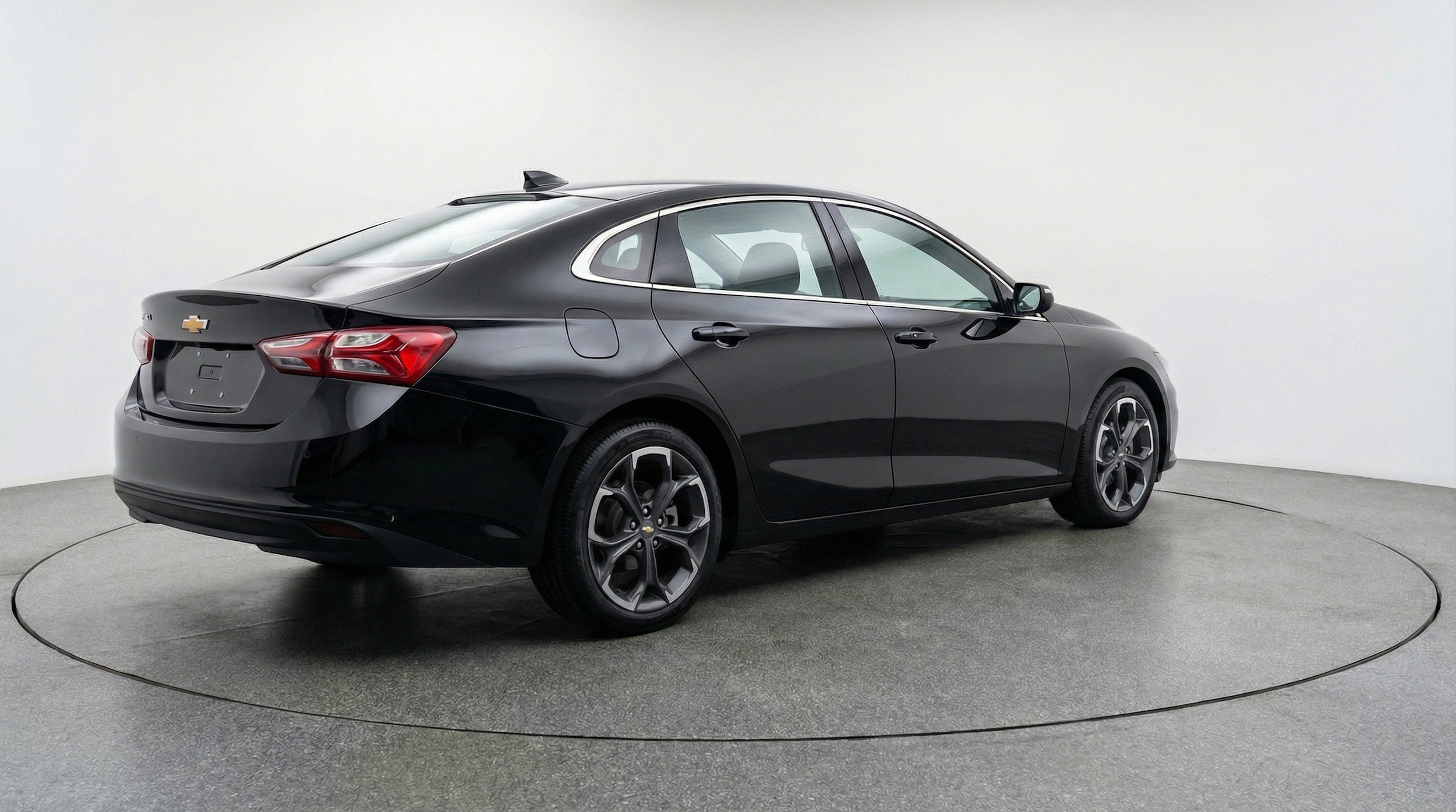 Thumbnail: 2024 Chevrolet Malibu - 9