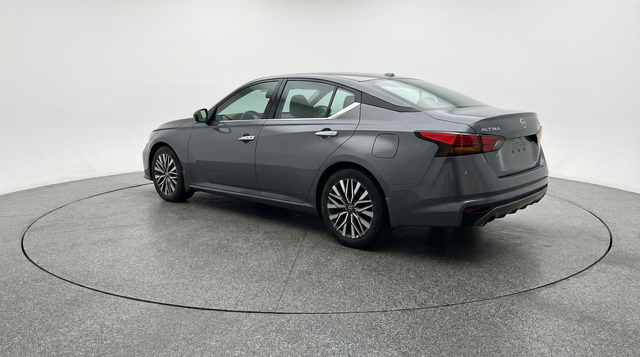 Thumbnail: 2025 Nissan Altima - 6