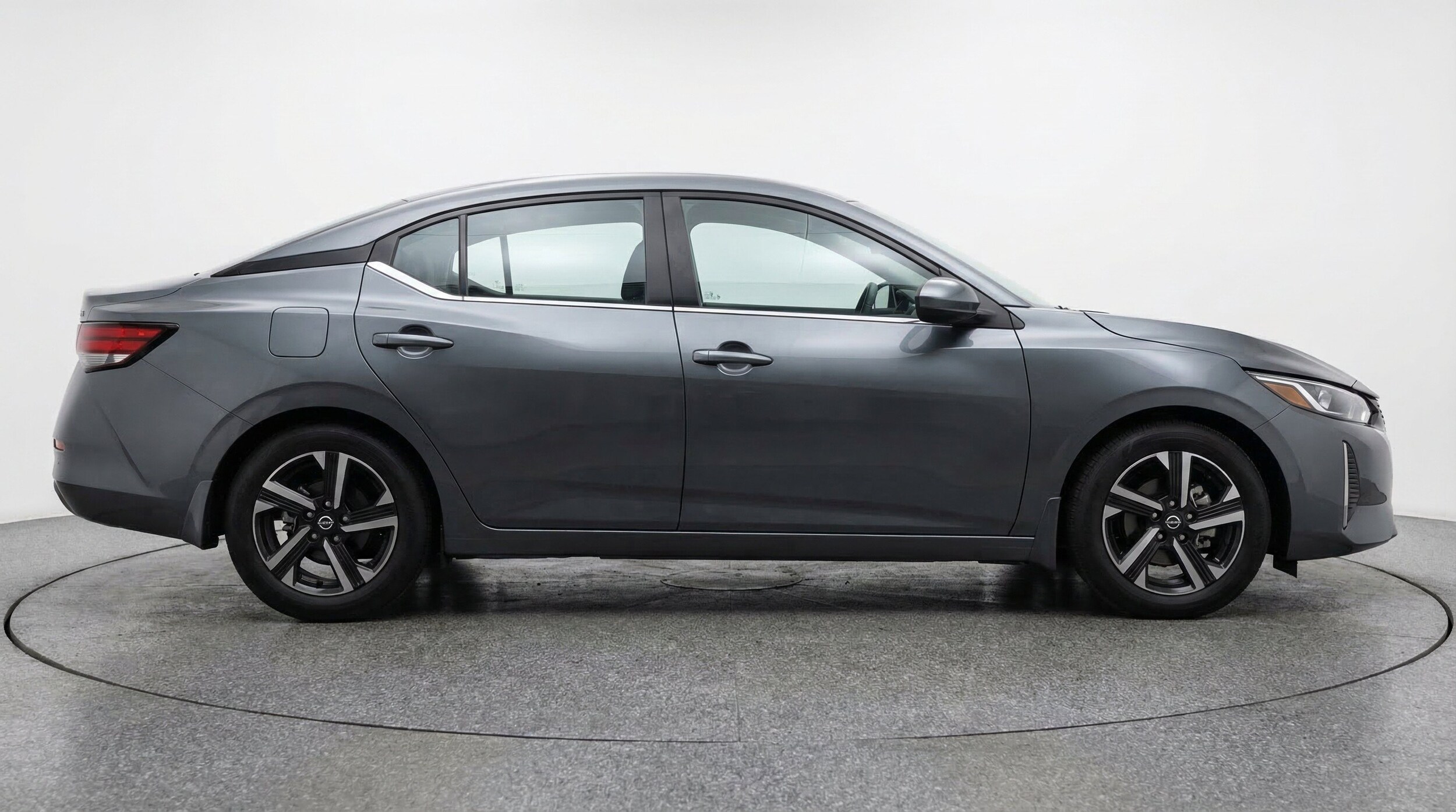 Thumbnail: 2025 Nissan Sentra - 11