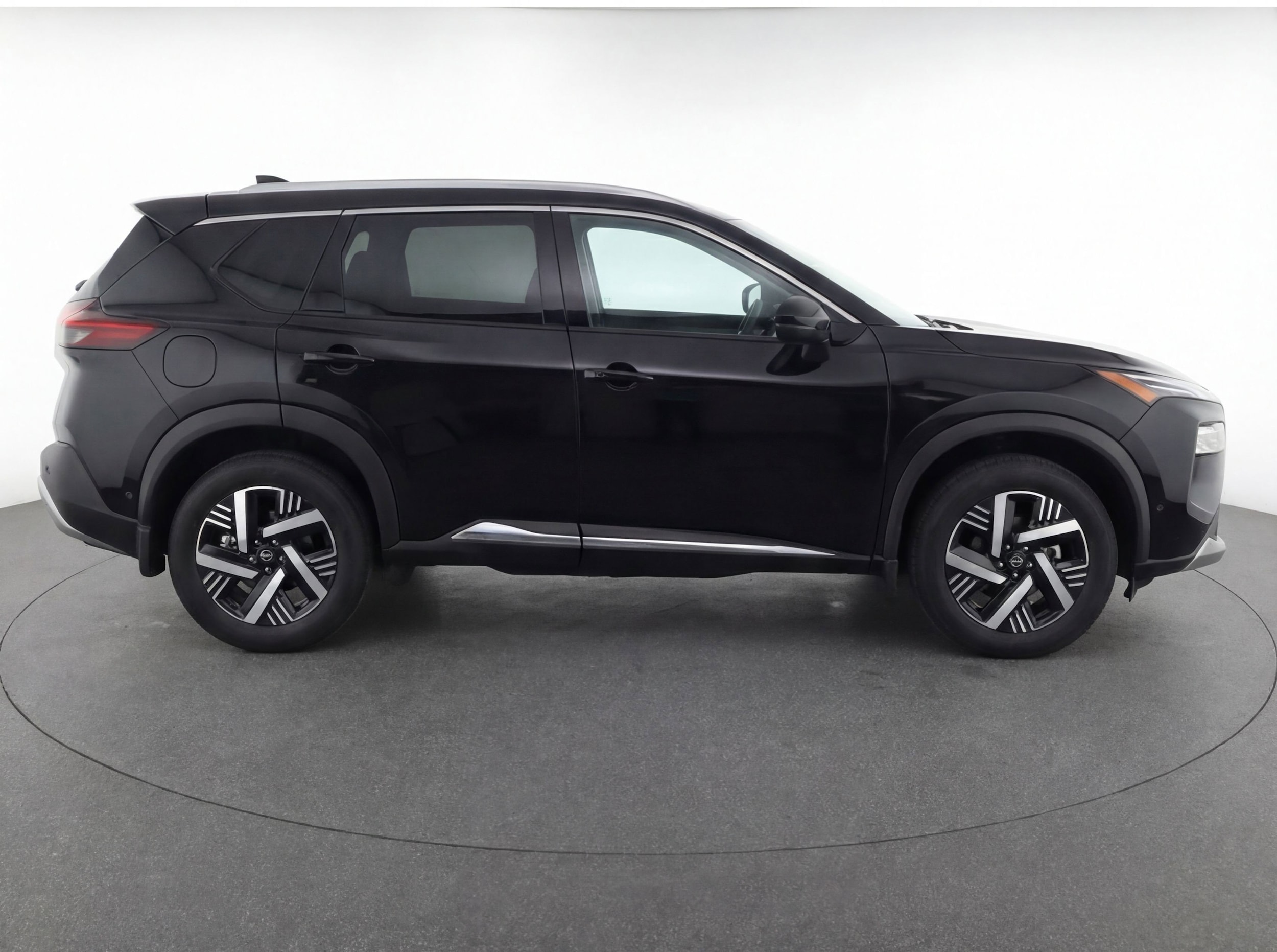 Thumbnail: 2025 Nissan Kicks - 11