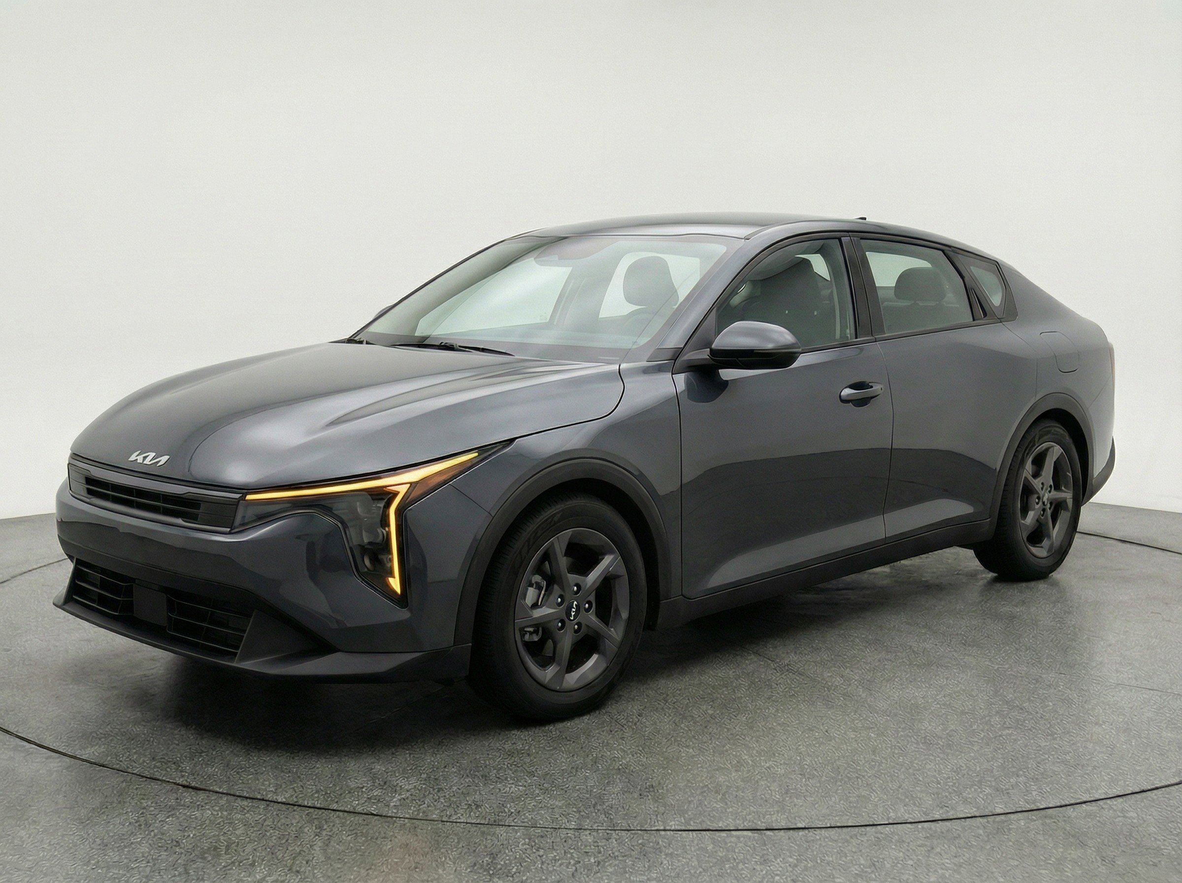 Thumbnail: 2025 Kia K4 - 3