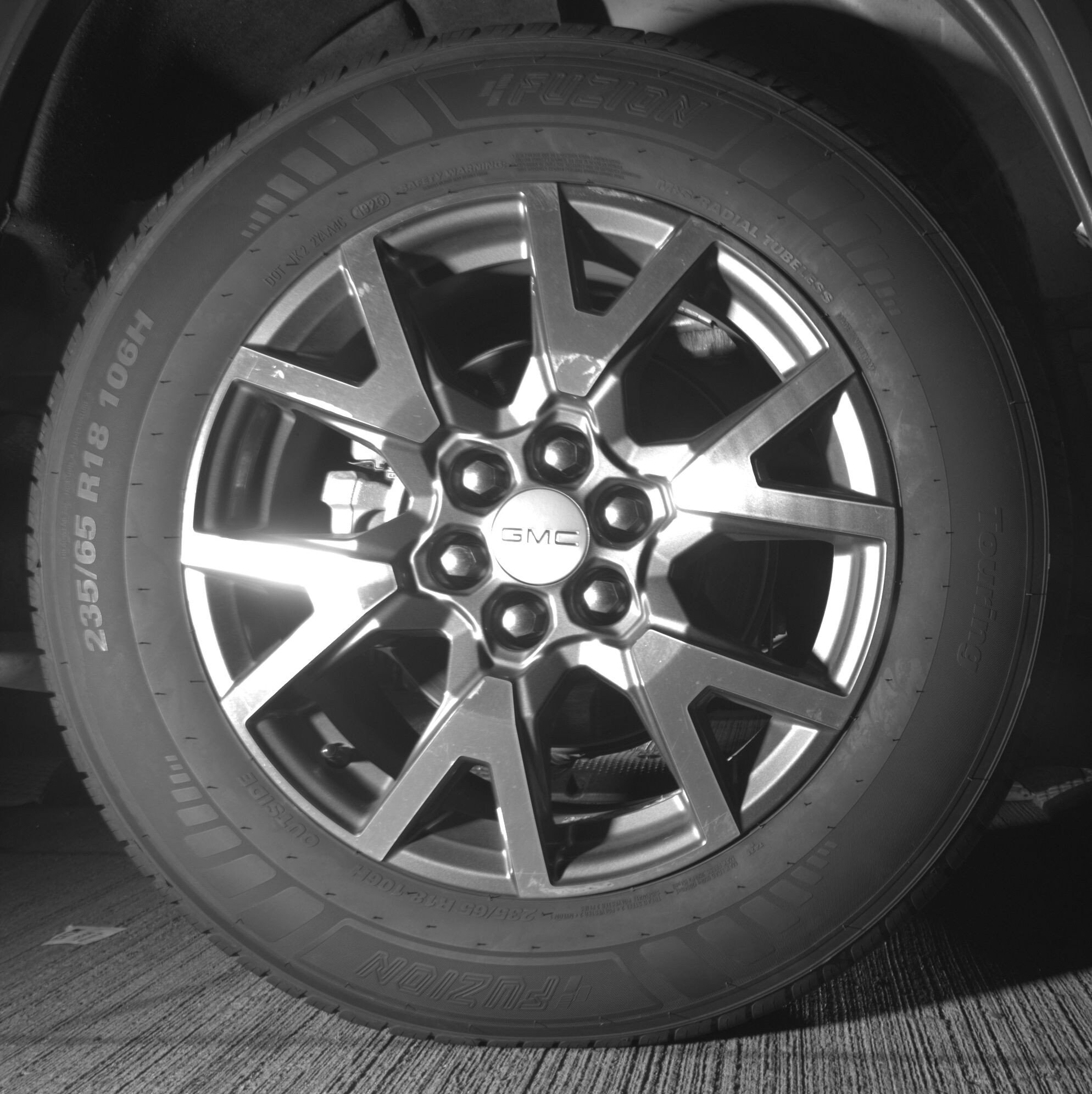 Thumbnail: 2023 GMC Acadia - 15