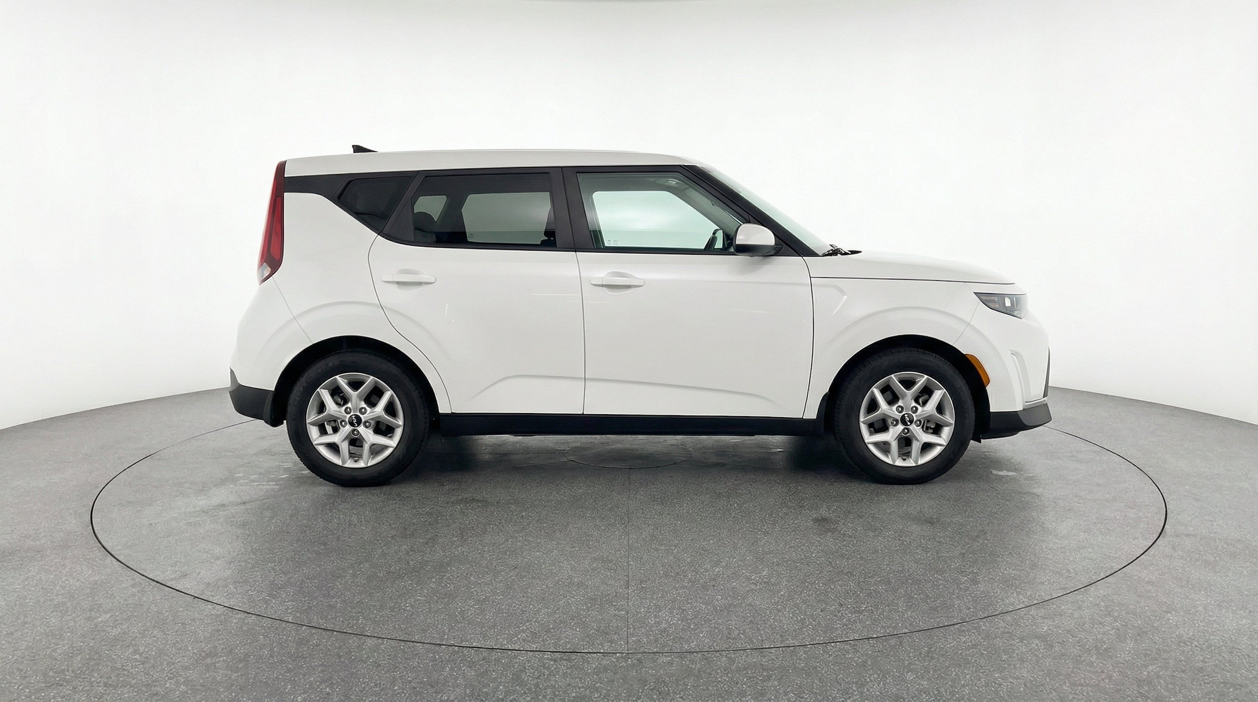 Thumbnail: 2025 Kia Soul - 11