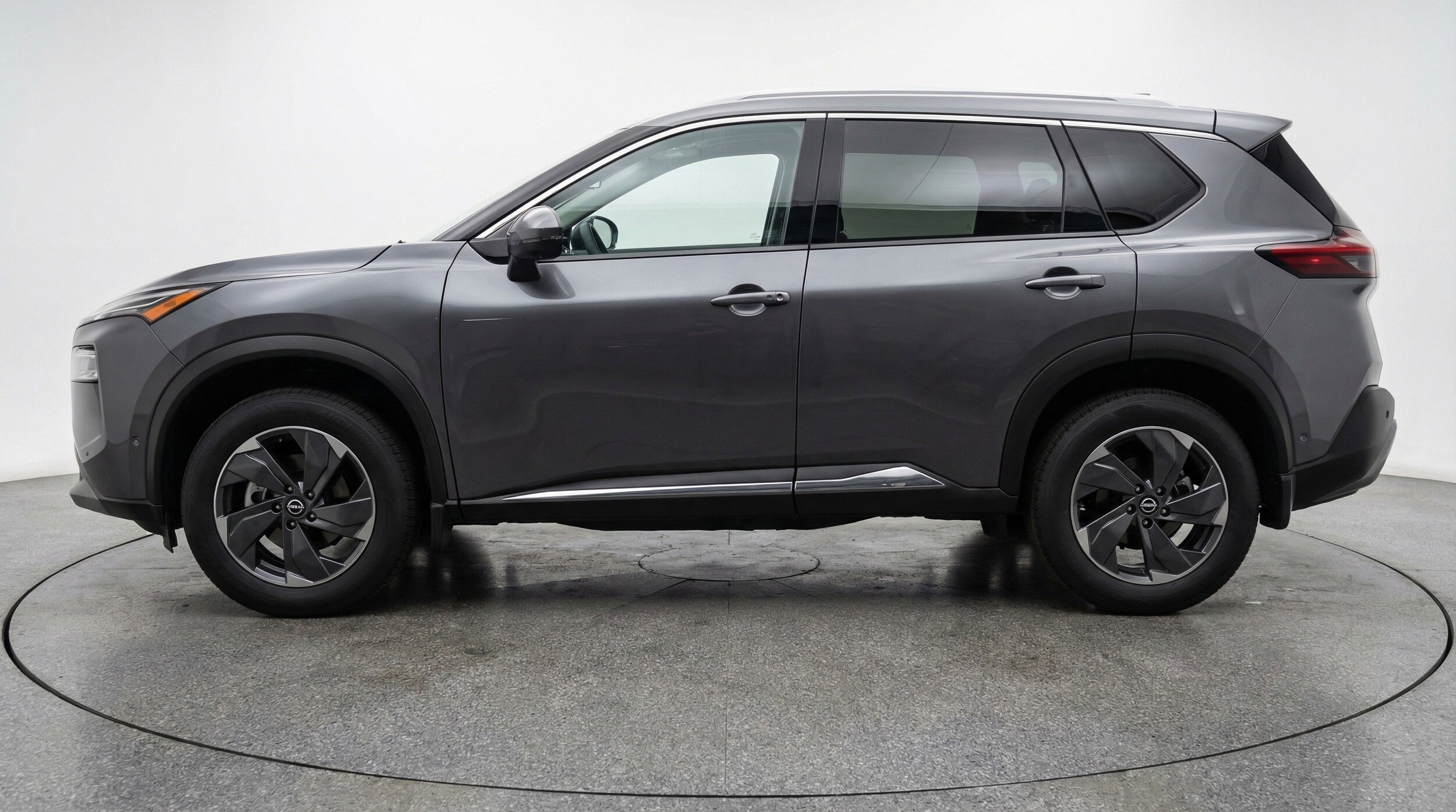 Thumbnail: 2025 Nissan Rogue - 5
