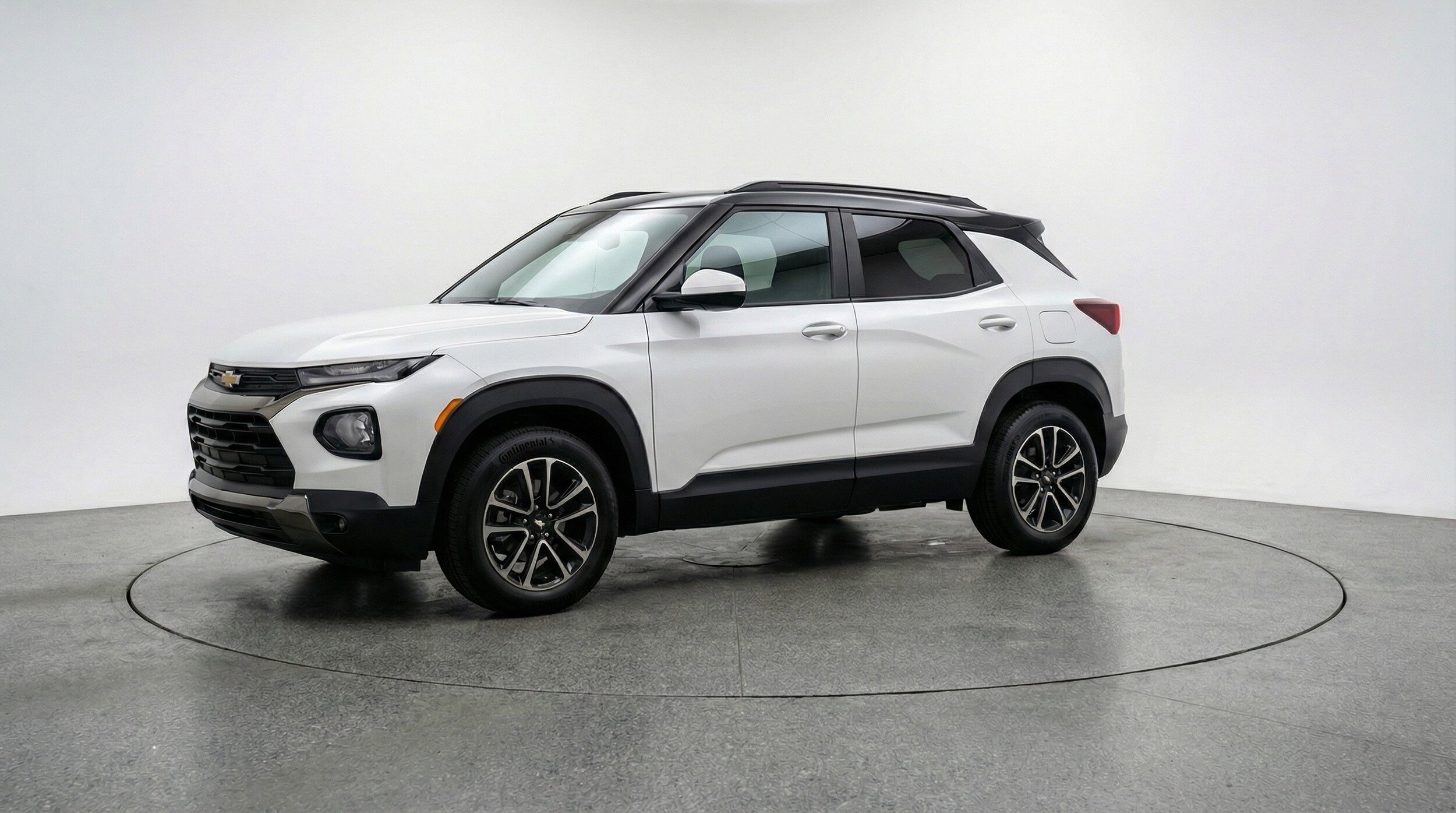 Thumbnail: 2025 Chevrolet TrailBlazer - 3