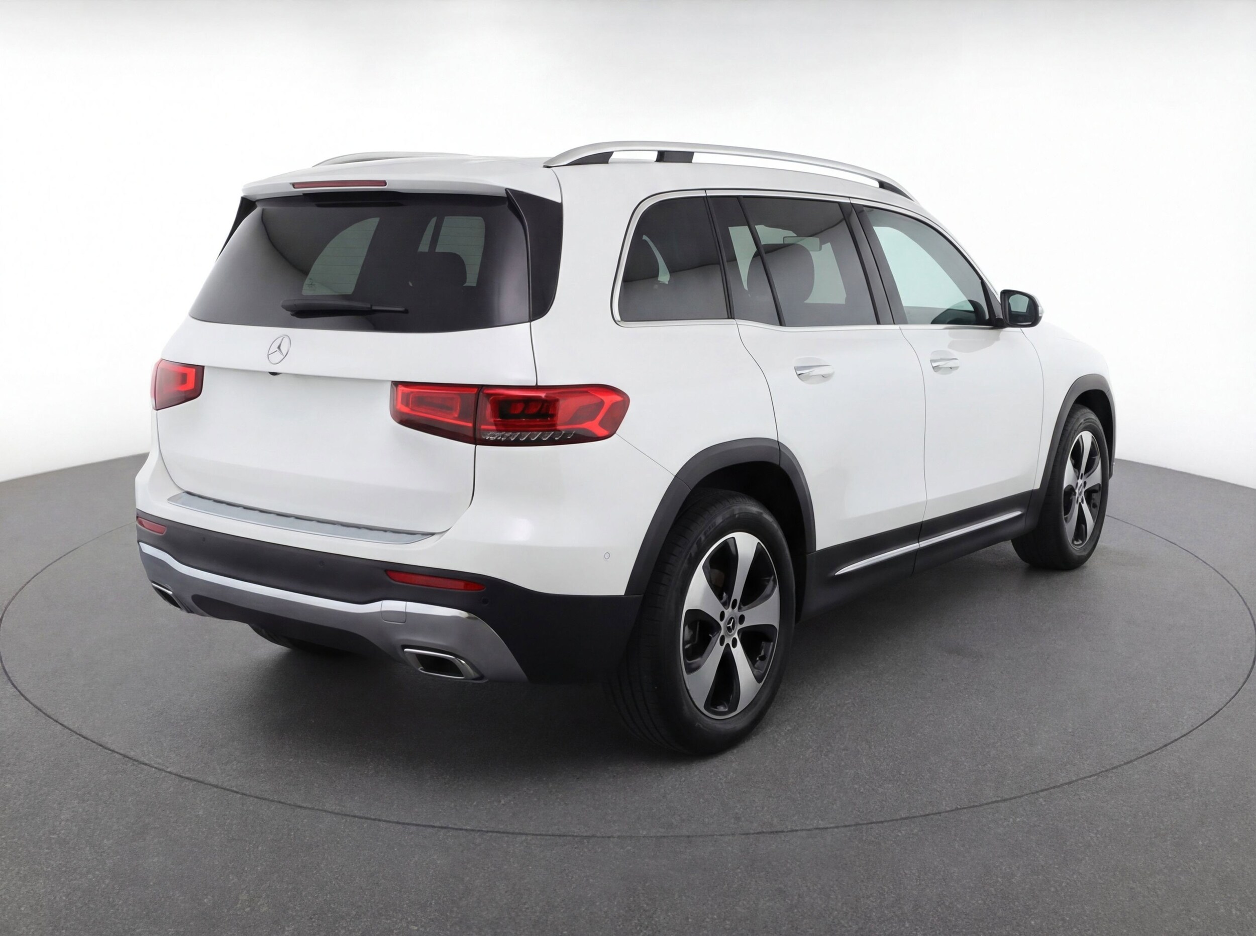 Thumbnail: 2025 Mercedes-Benz GLB - 9