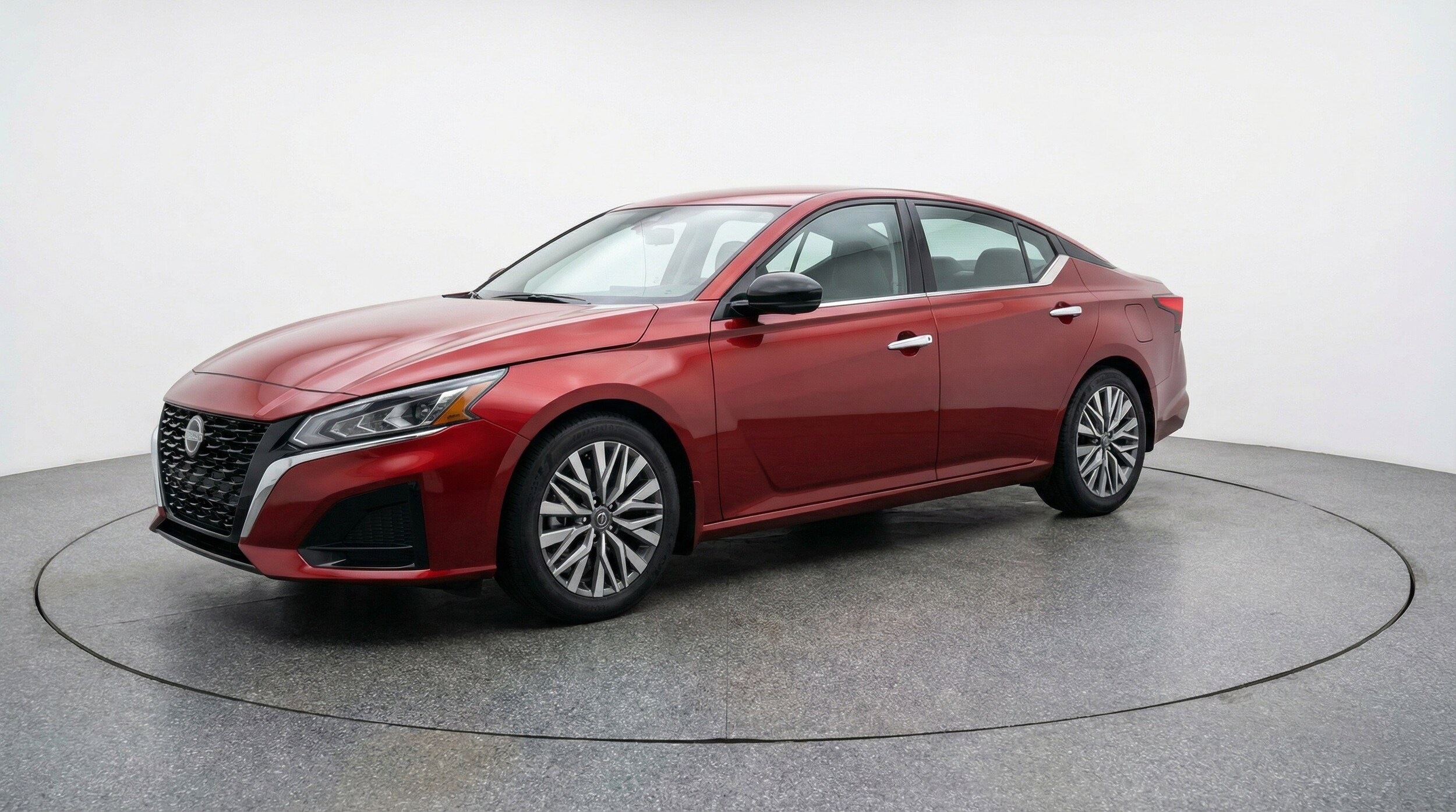 Thumbnail: 2025 Nissan Altima - 3